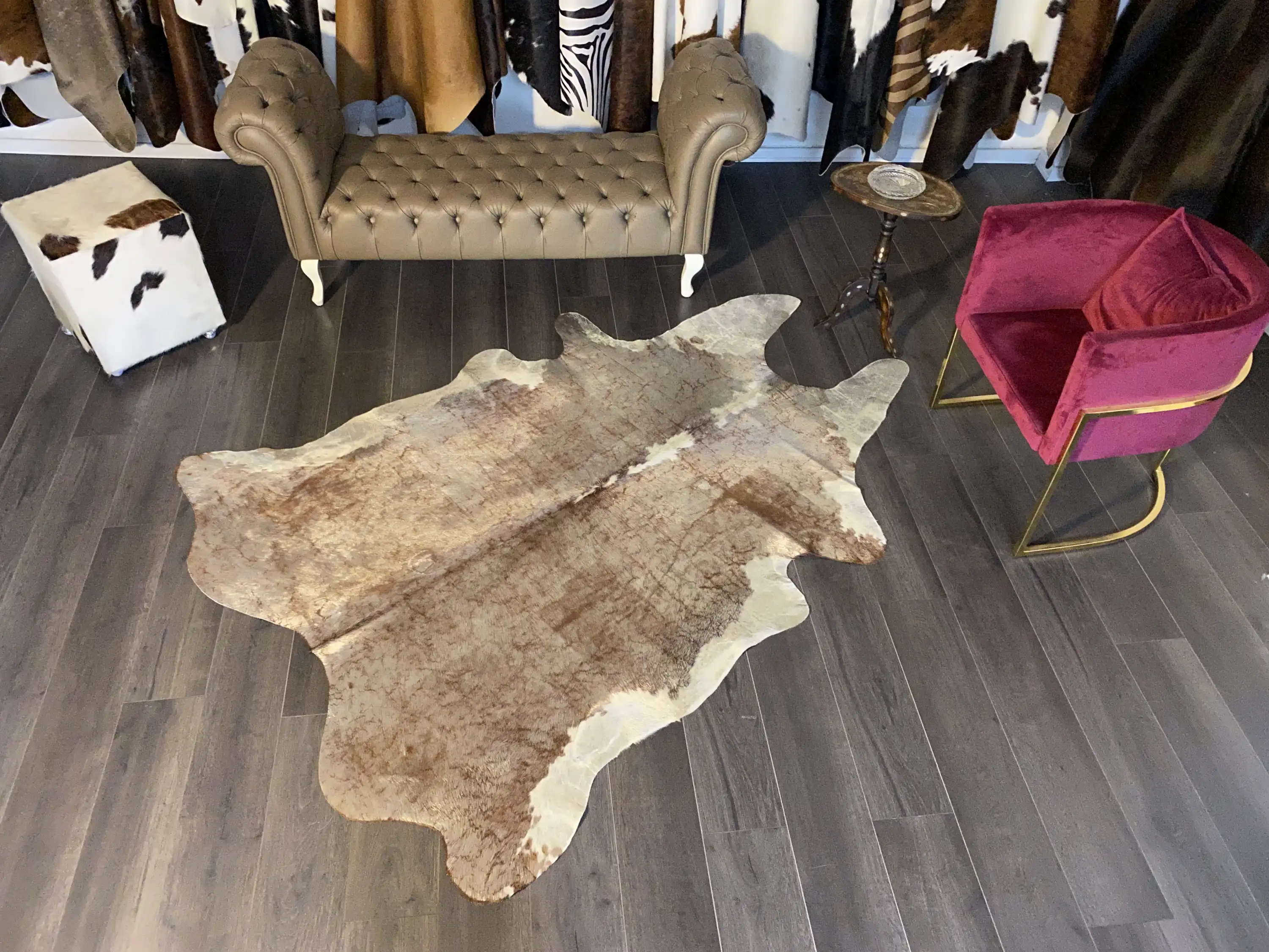 HAKİKİ DERİ DANA POSTU LAZERLİ-VARAKLI 165 x 220 - 1401000037