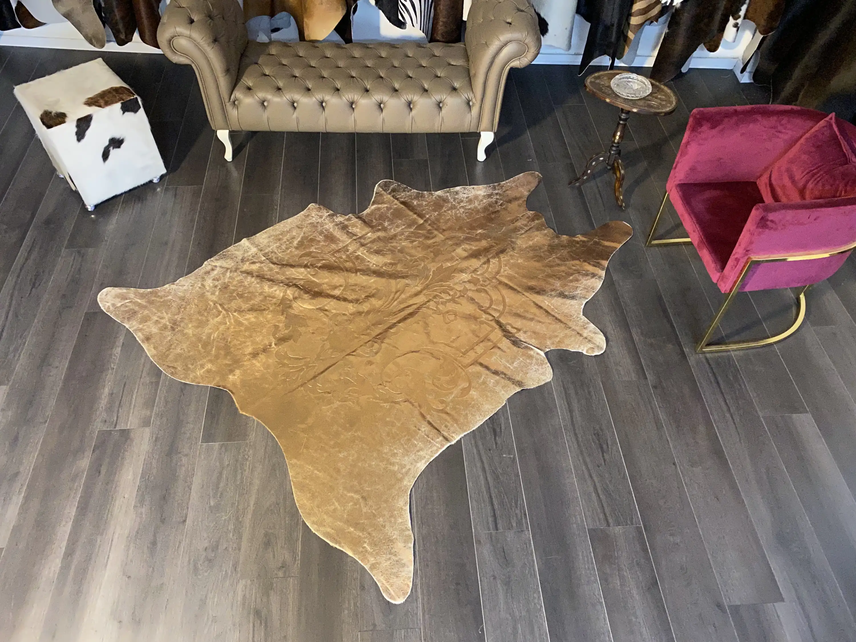 HAKİKİ DERİ DANA POSTU LAZERLİ-VARAKLI 180 x 205 - 1401000043