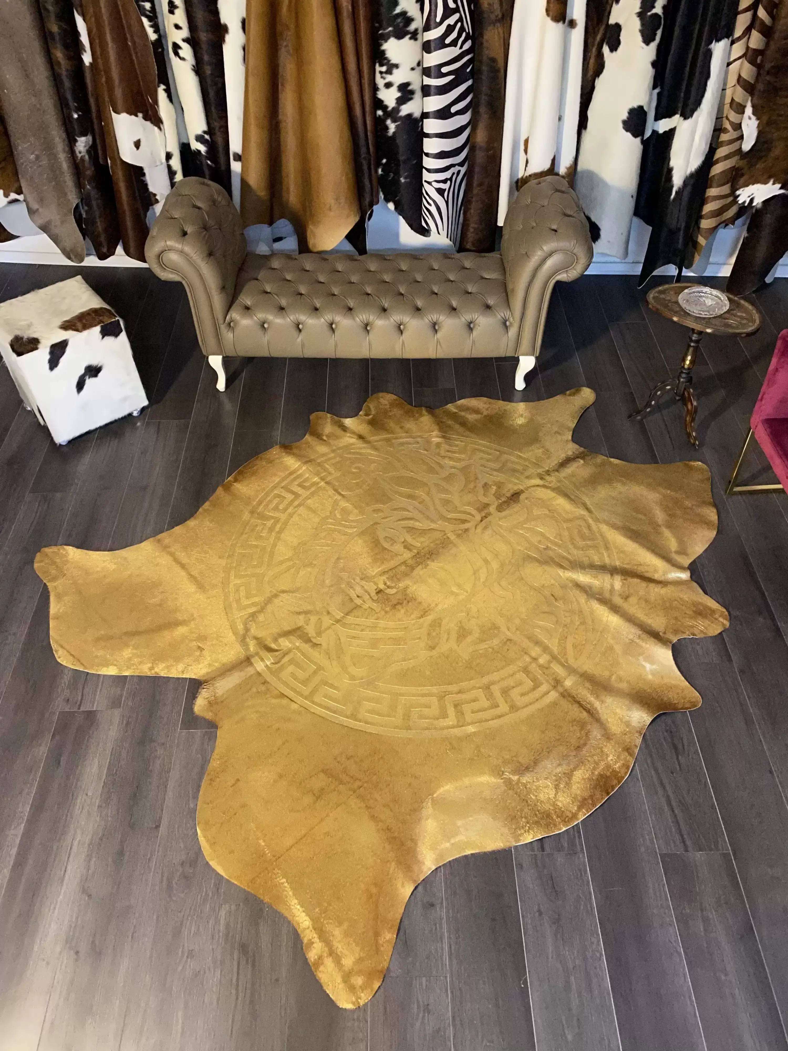 HAKİKİ DERİ DANA POSTU LAZERLİ-VARAKLI 190 x 230 - 1401000032