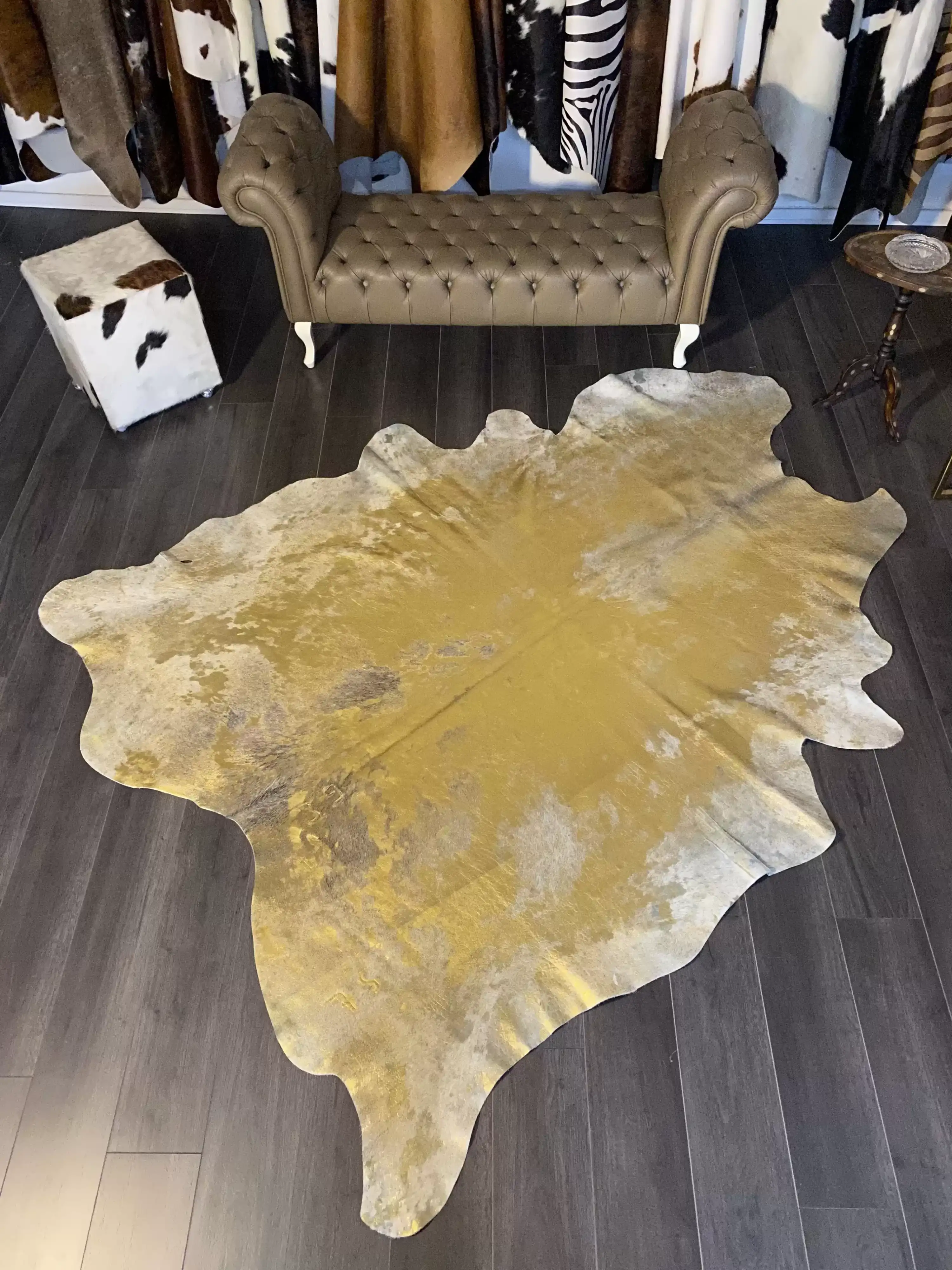 HAKİKİ DERİ DANA POSTU LAZERLİ-VARAKLI 200 x 240 - 1401000013