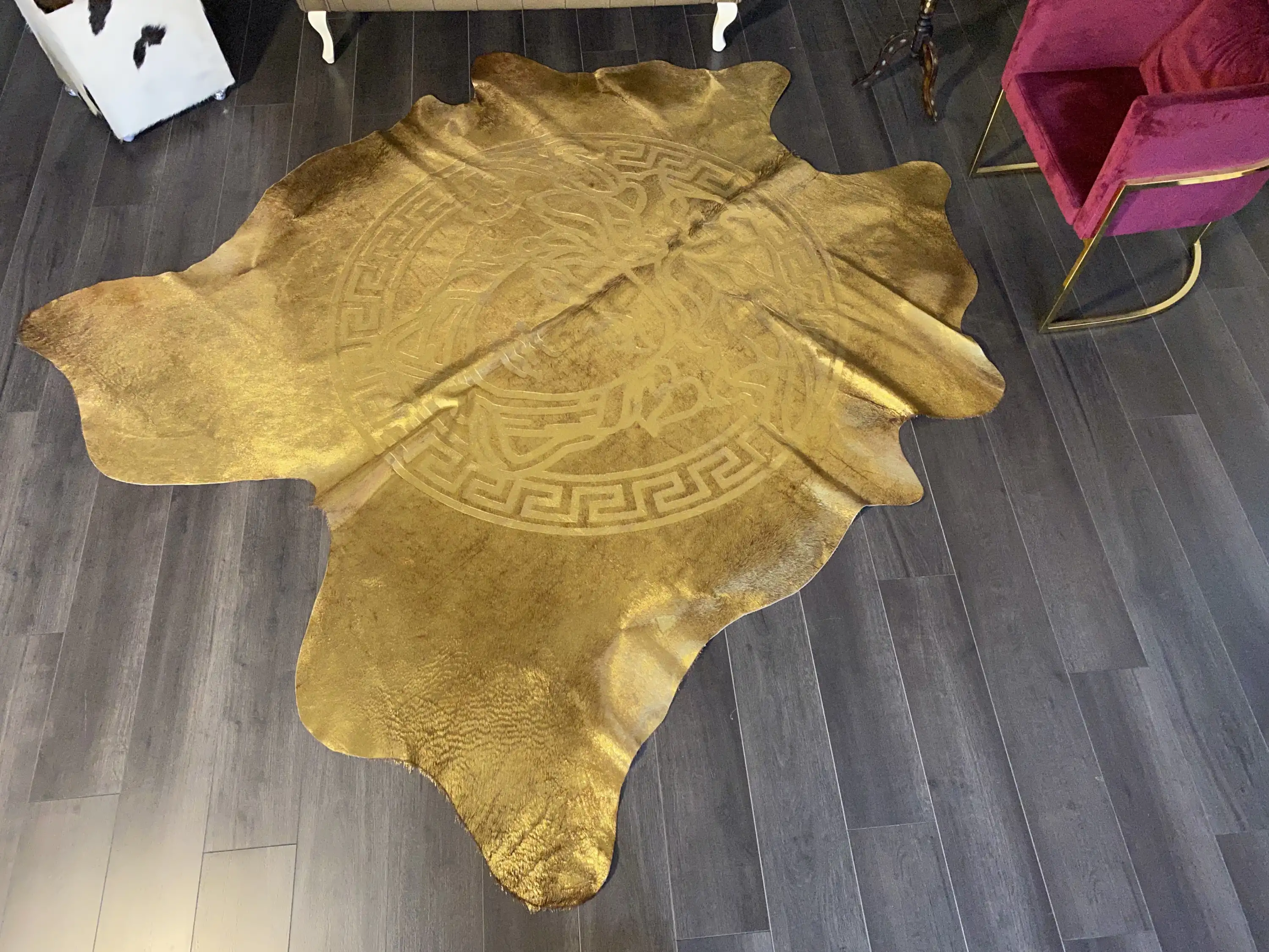 HAKİKİ DERİ DANA POSTU LAZERLİ-VARAKLI 220 x 240 - 1401000033