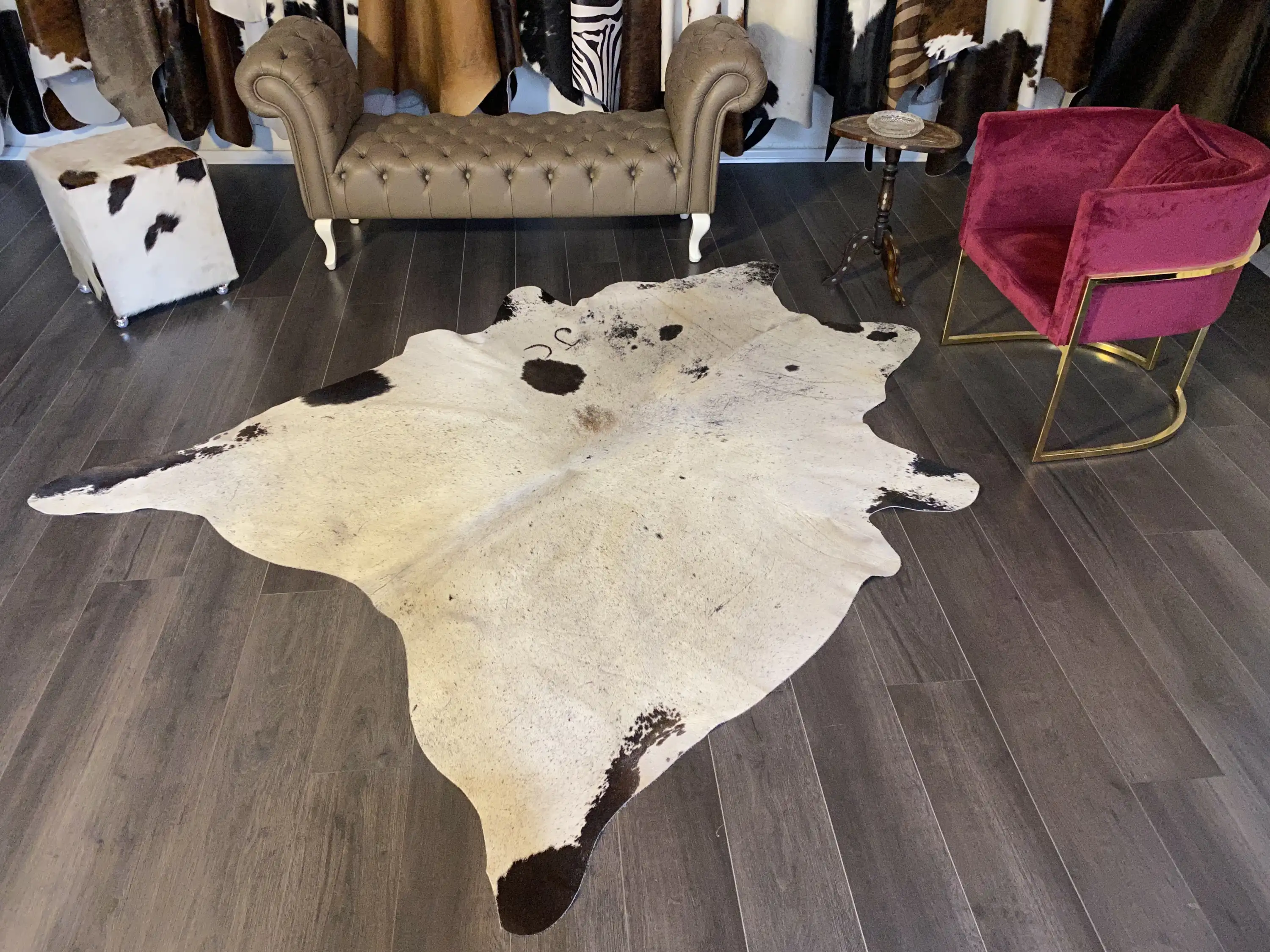 HAKİKİ DERİ DANA POSTU MİNİK BENEK 180 x 225 - 0601000006