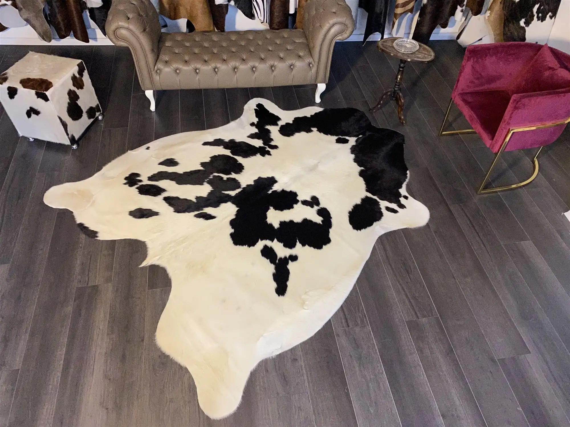 HAKİKİ DERİ DANA POSTU SİYAH - BEYAZ 190 x 240 - 0701000157