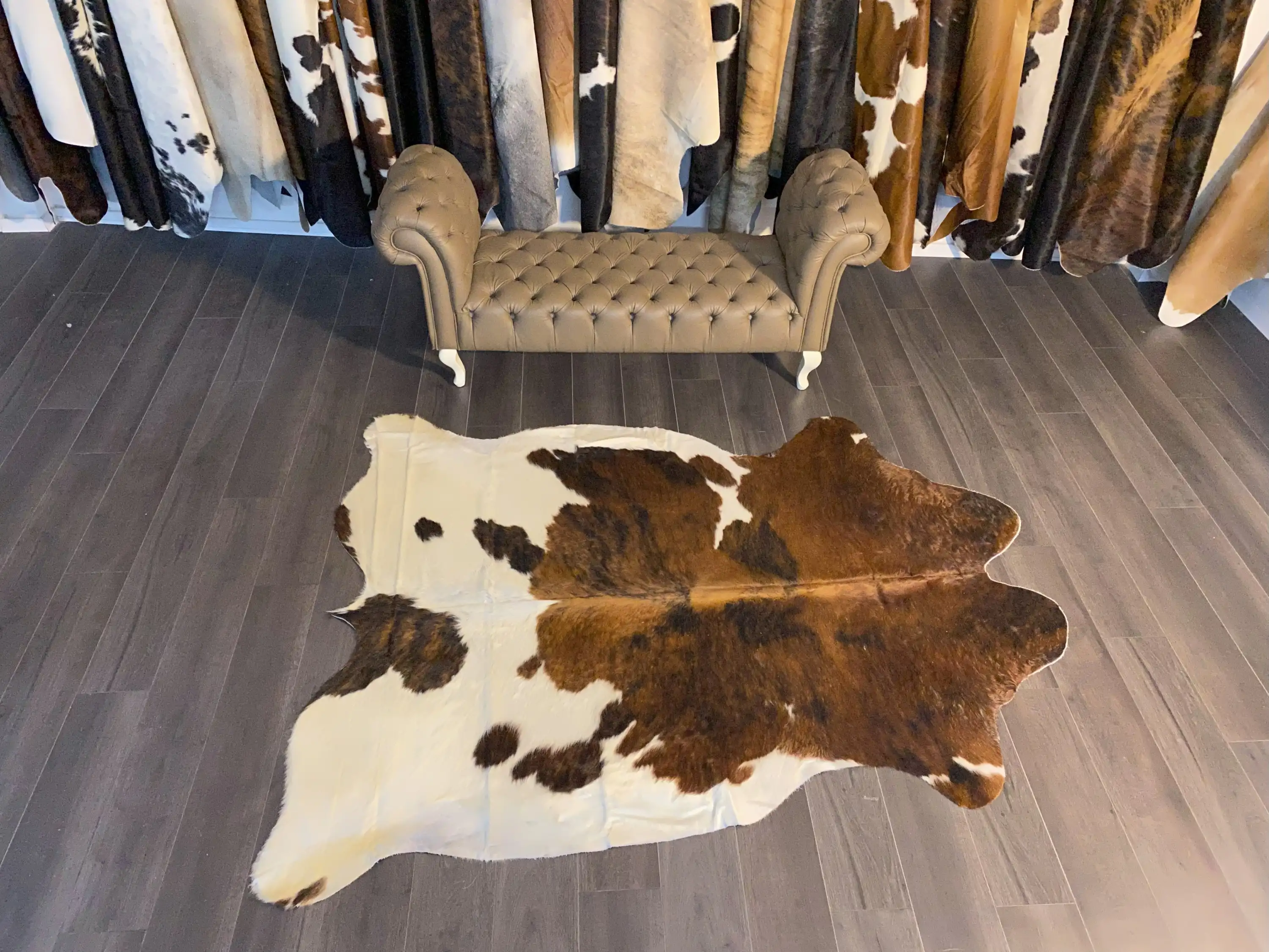 HAKİKİ DERİ DANA POSTU ÜÇ RENK 175 x 230 - 0901000003