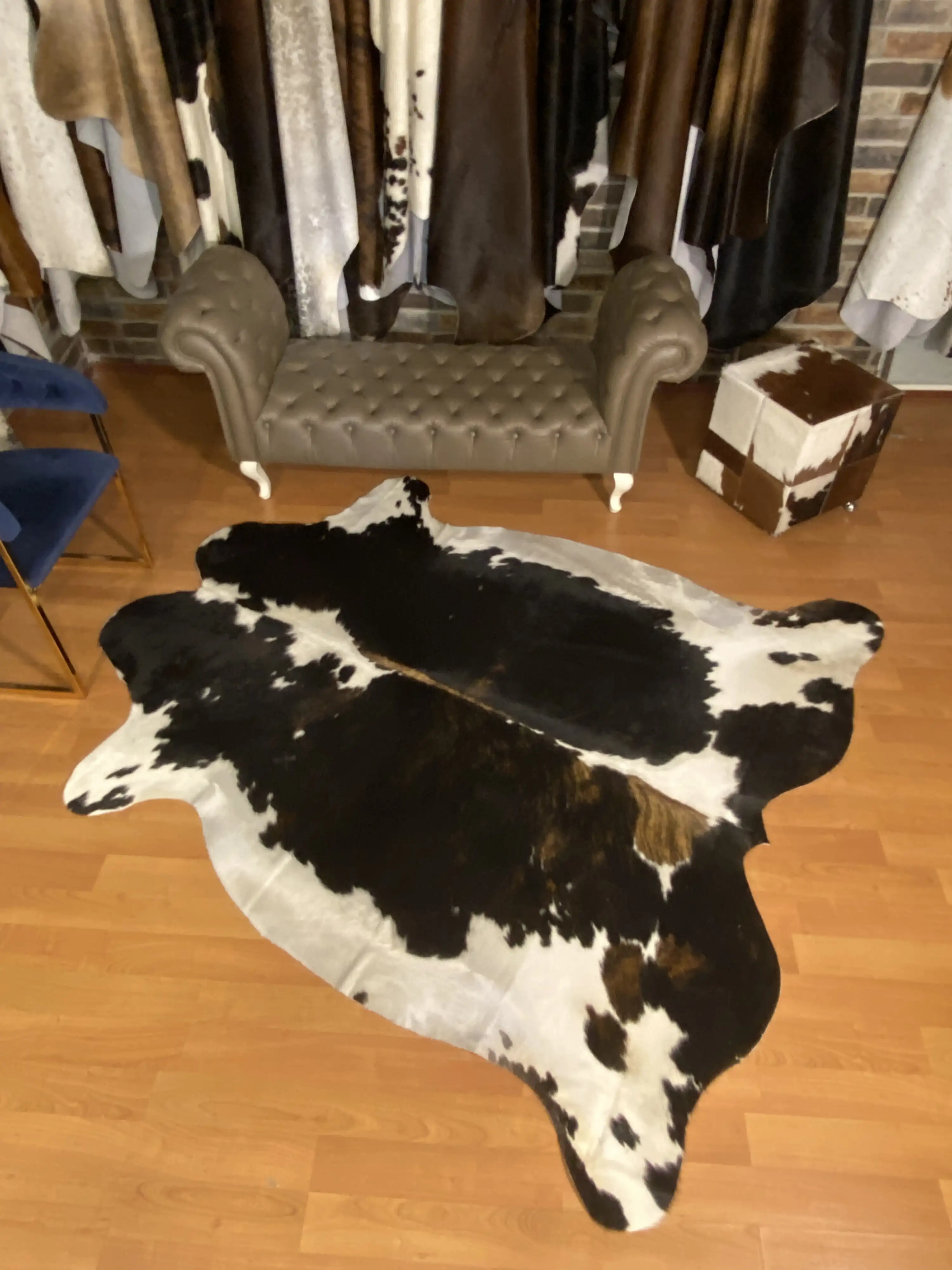 HAKİKİ DERİ DANA POSTU - ÜÇ RENK - 195 x 225 - 2260901000053
