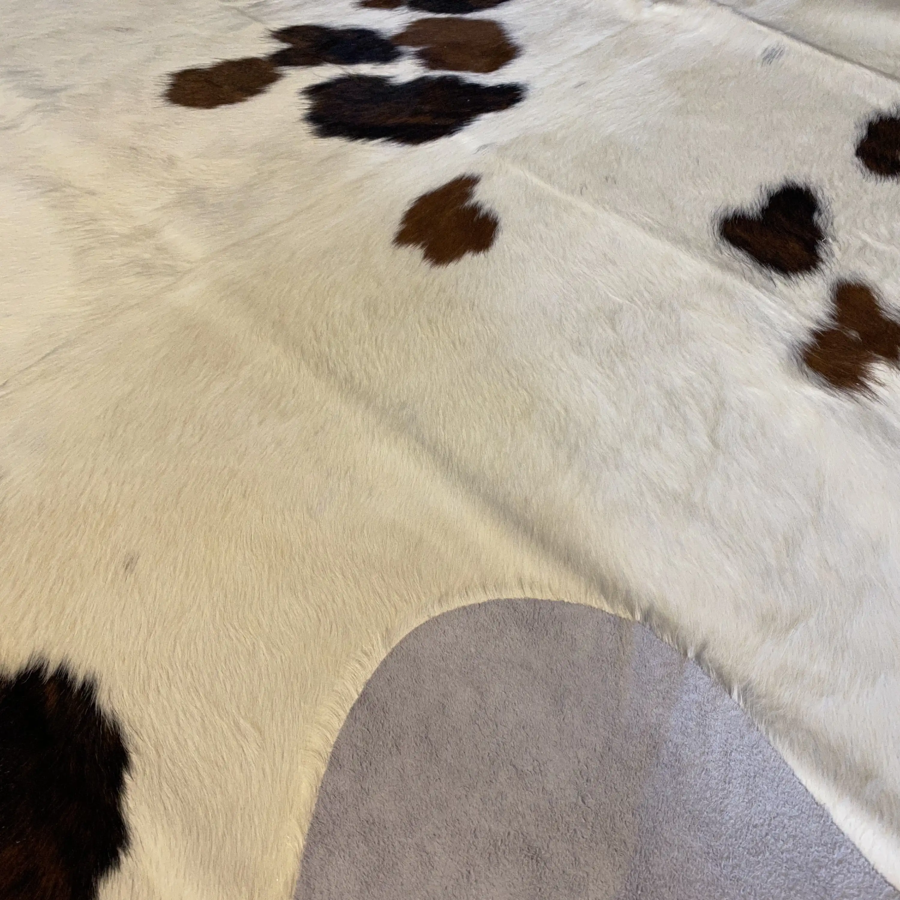 HAKİKİ DERİ DANA POSTU ÜÇ RENK 200 x 235 - 0901000099