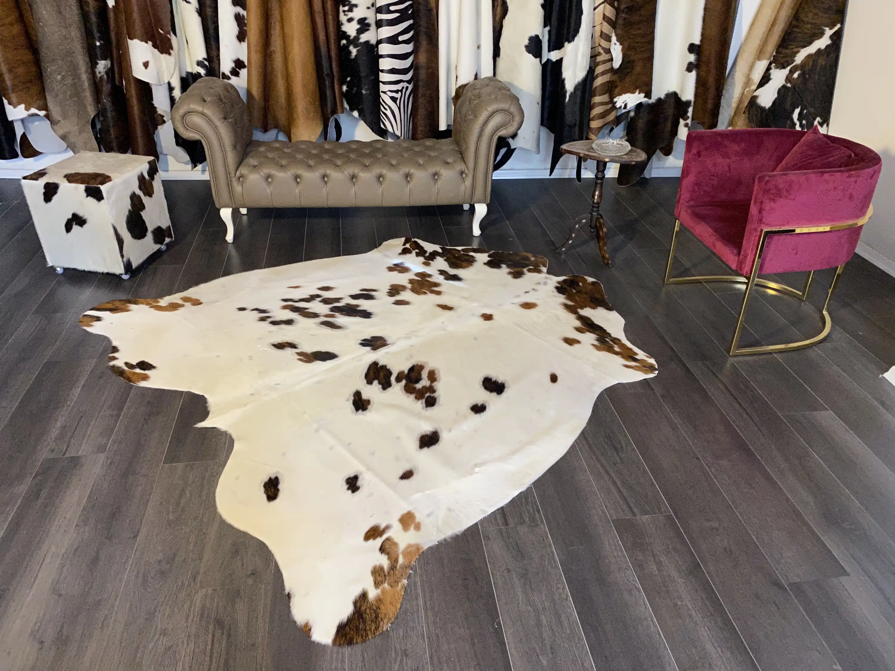 HAKİKİ DERİ DANA POSTU ÜÇ RENK 210 x 220 - 0901000105