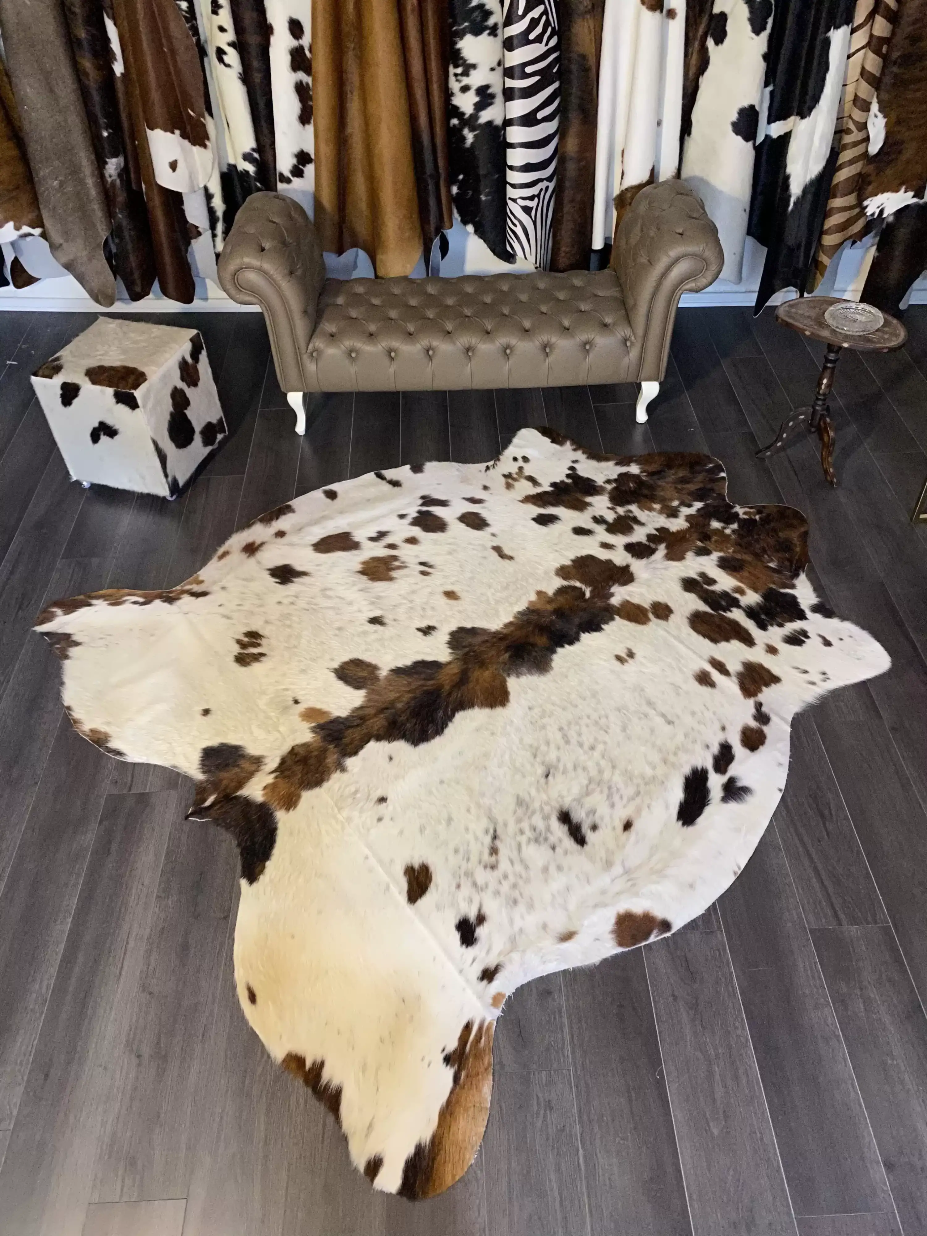 HAKİKİ DERİ DANA POSTU ÜÇ RENK 210 x 240 - 0901000097