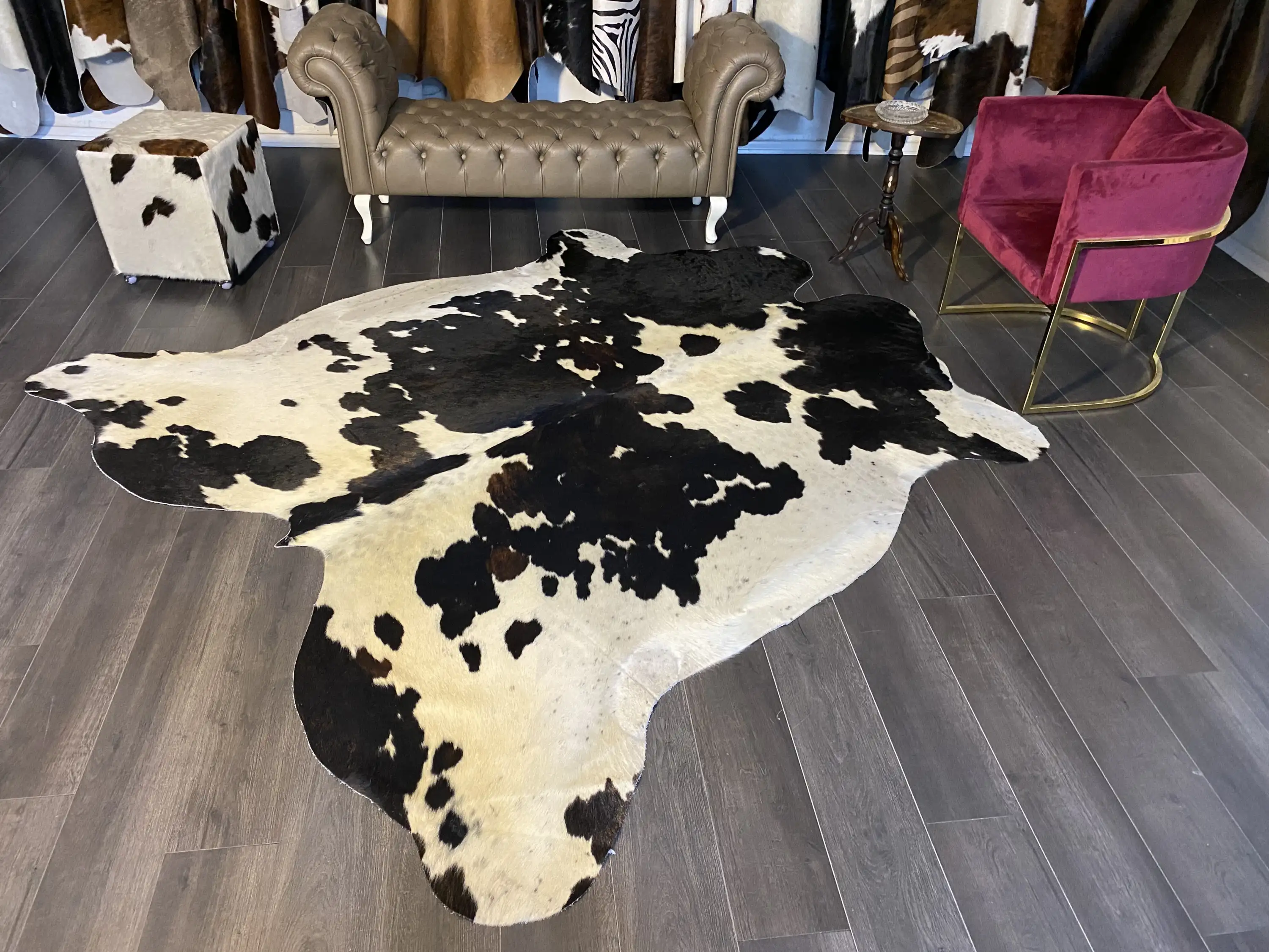 HAKİKİ DERİ DANA POSTU ÜÇ RENK 235 x 255 - 0901000115