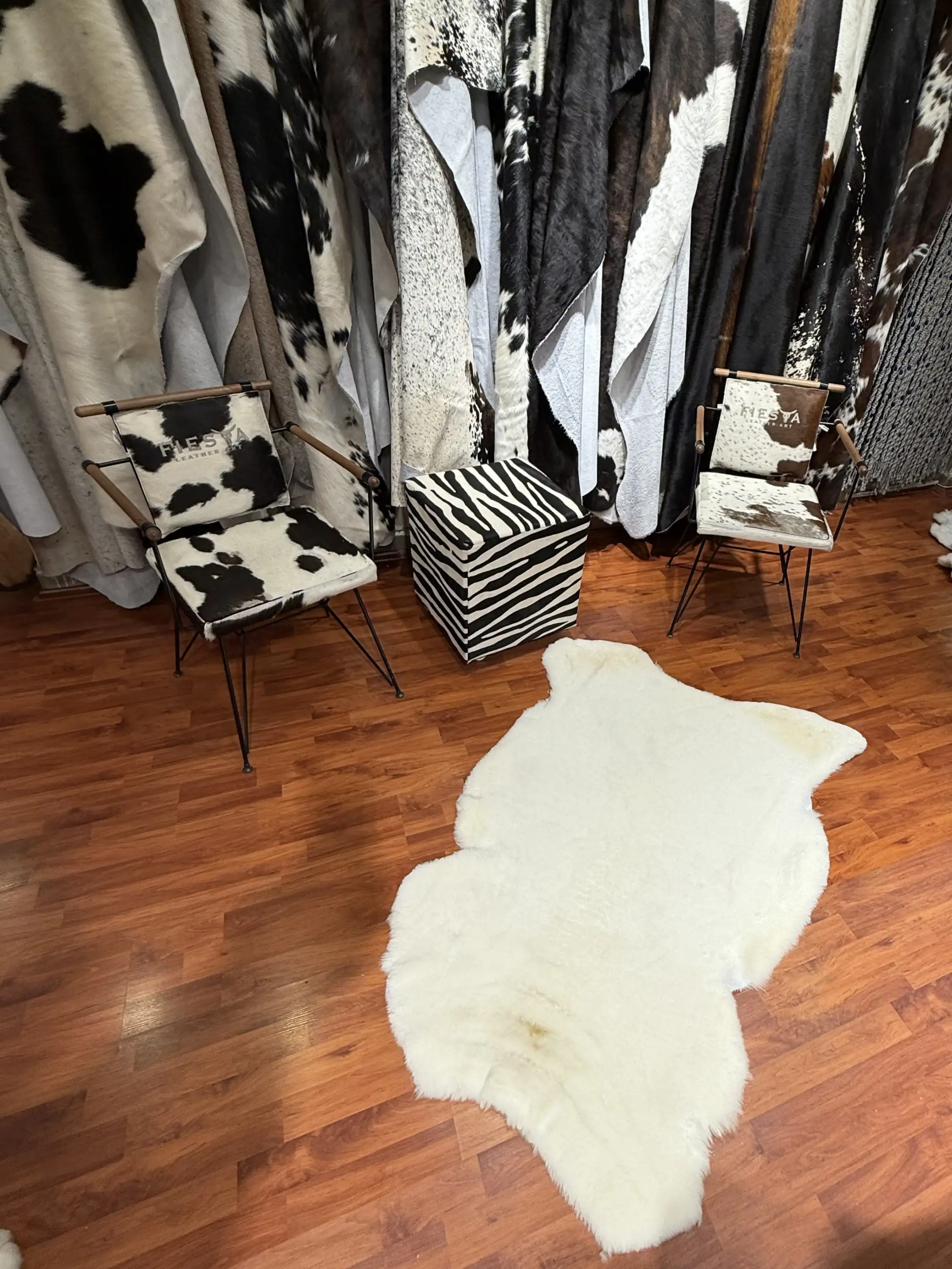 HAKİKİ KOYUN KÜRKÜ POST