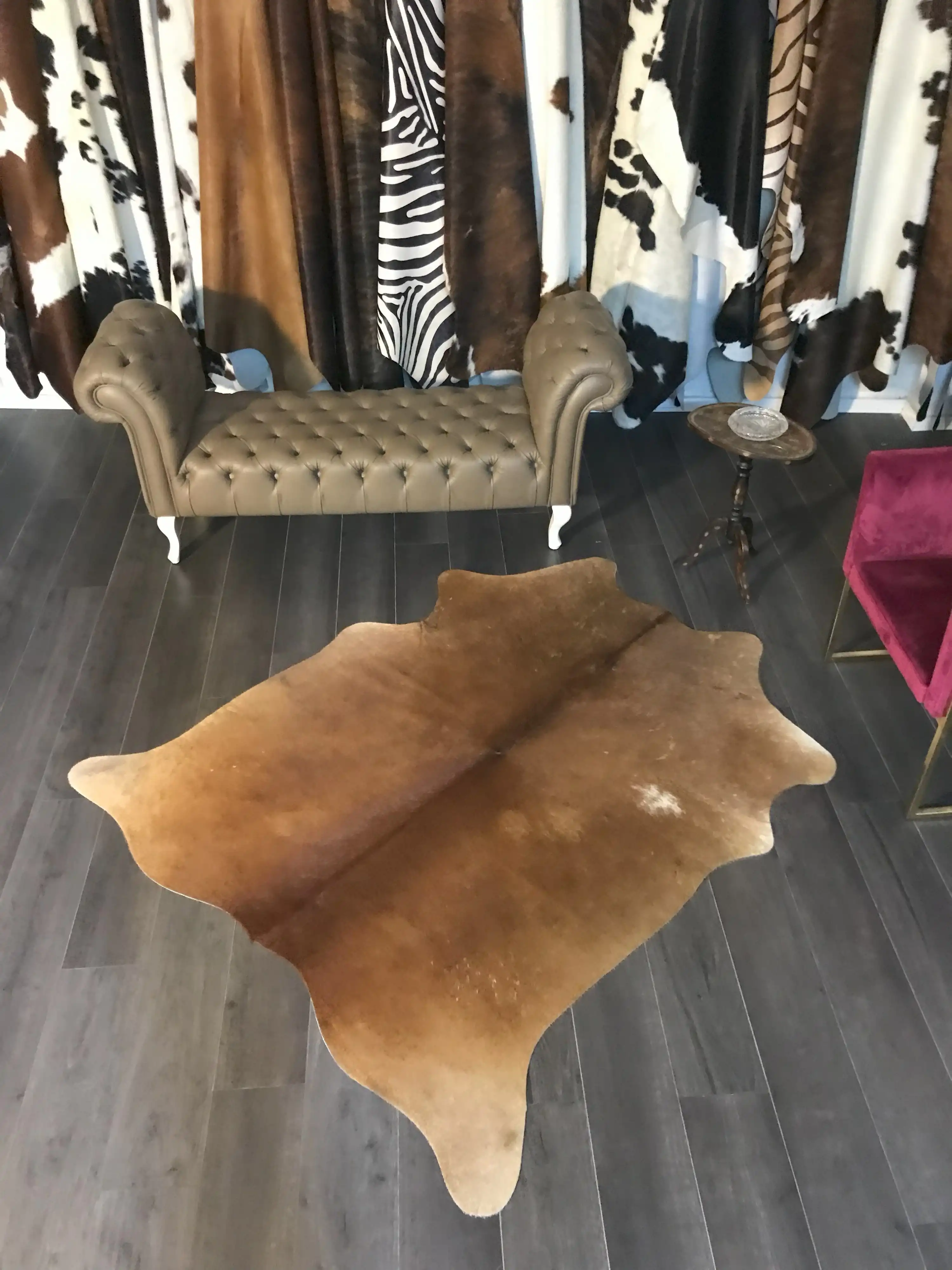 HAKİKİ DERİ DANA POSTU 3m2 ALTI 175 x 185 - 1501000017