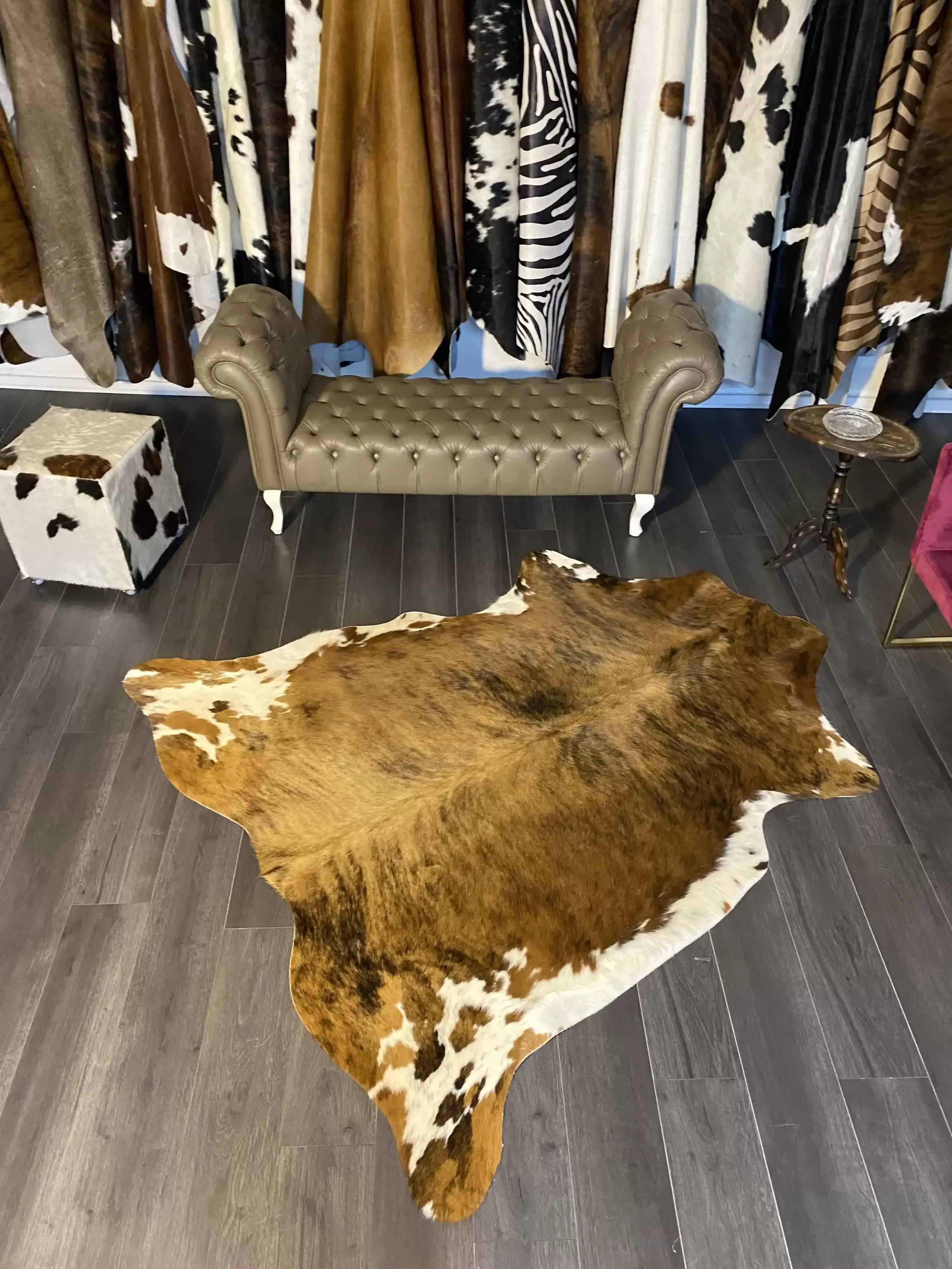 HAKİKİ DERİ DANA POSTU EGZOTİK 185 x 210 - 0401000463