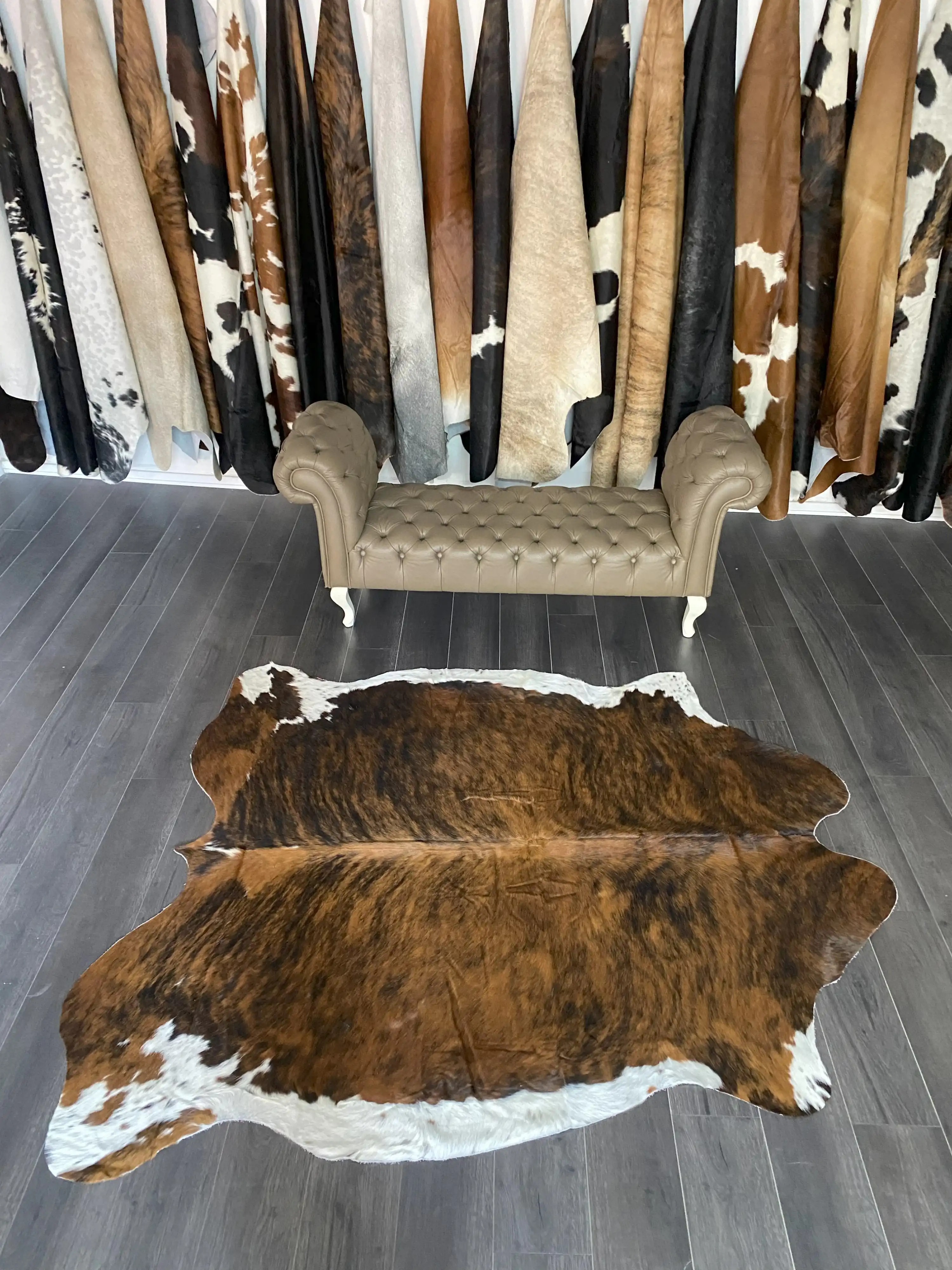 HAKİKİ DERİ DANA POSTU EGZOTİK 185 X 215 - 0401000023