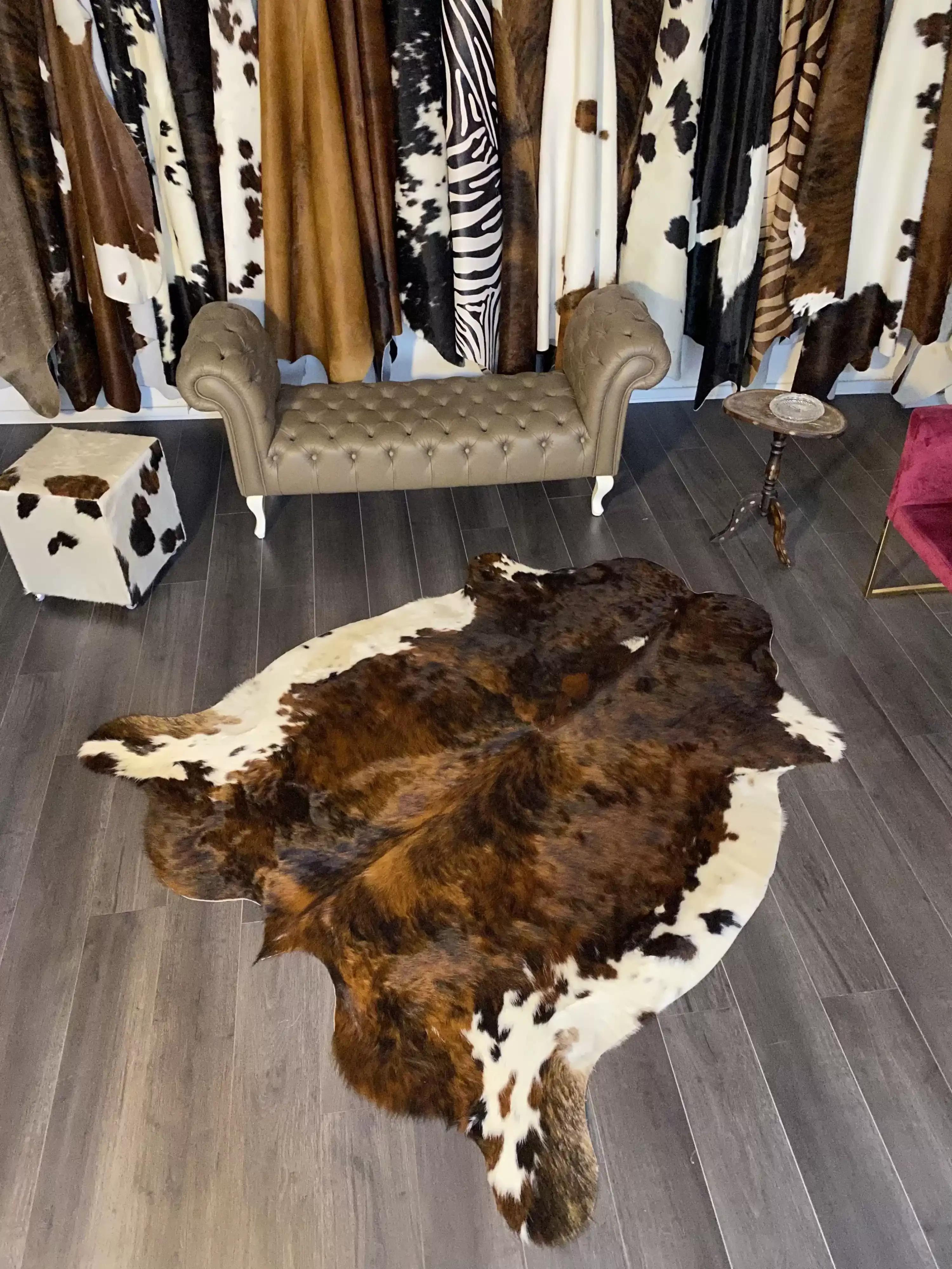 HAKİKİ DERİ DANA POSTU EGZOTİK 190 x 215 - 0401000329