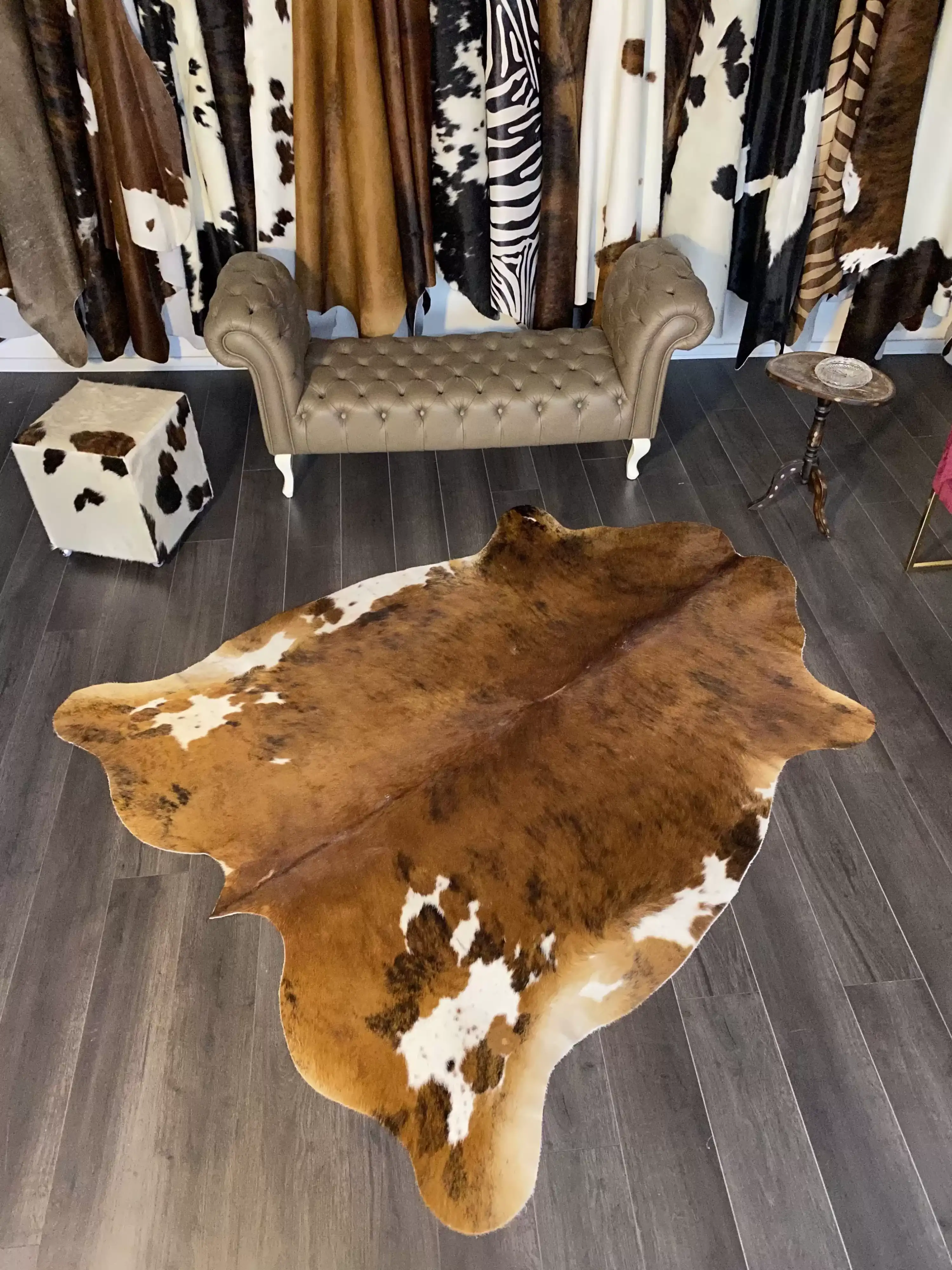 HAKİKİ DERİ DANA POSTU EGZOTİK 190 x 230 - 0401000340