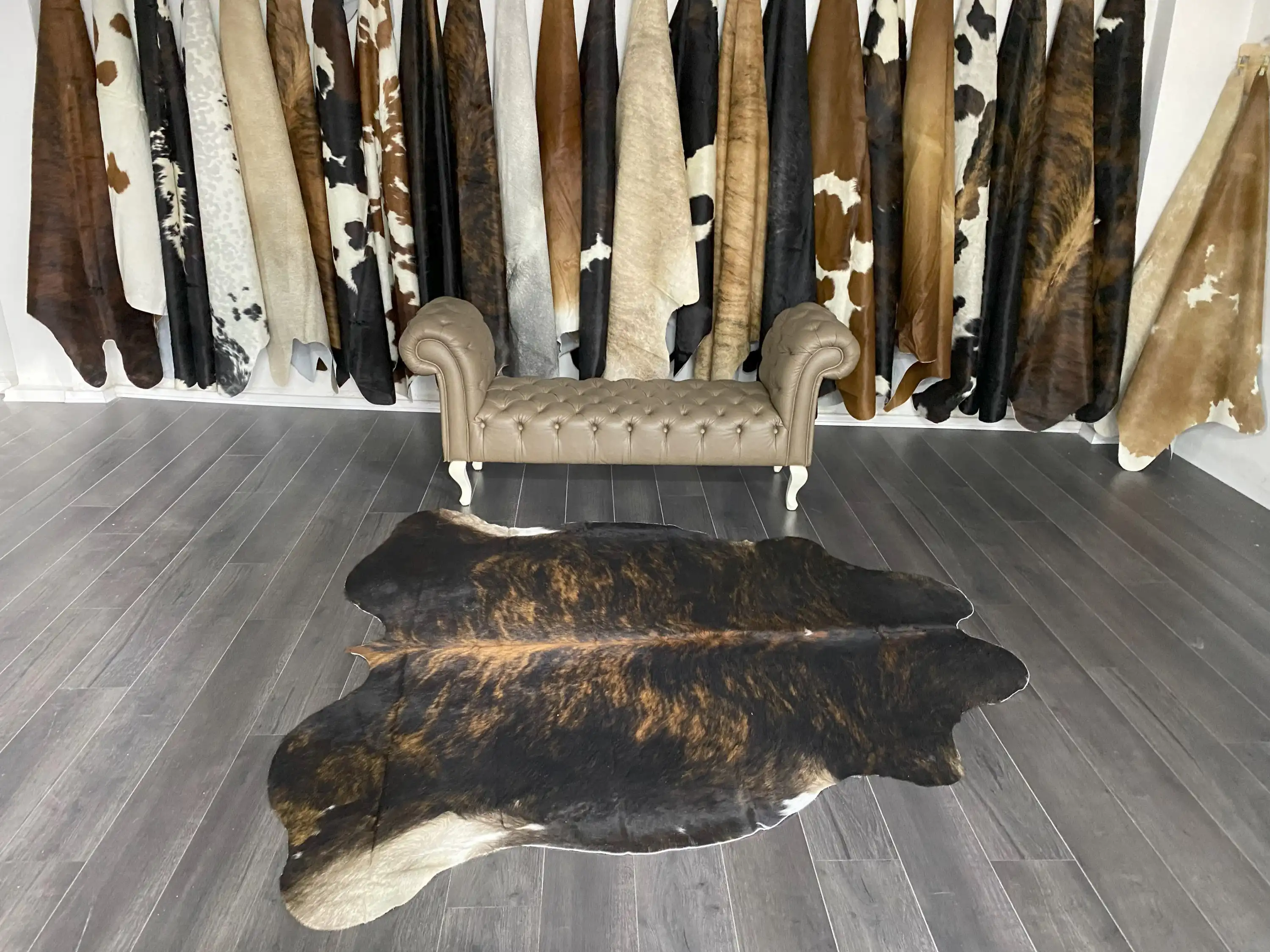 HAKİKİ DERİ DANA POSTU EGZOTİK 200 x 205 - 0401000016