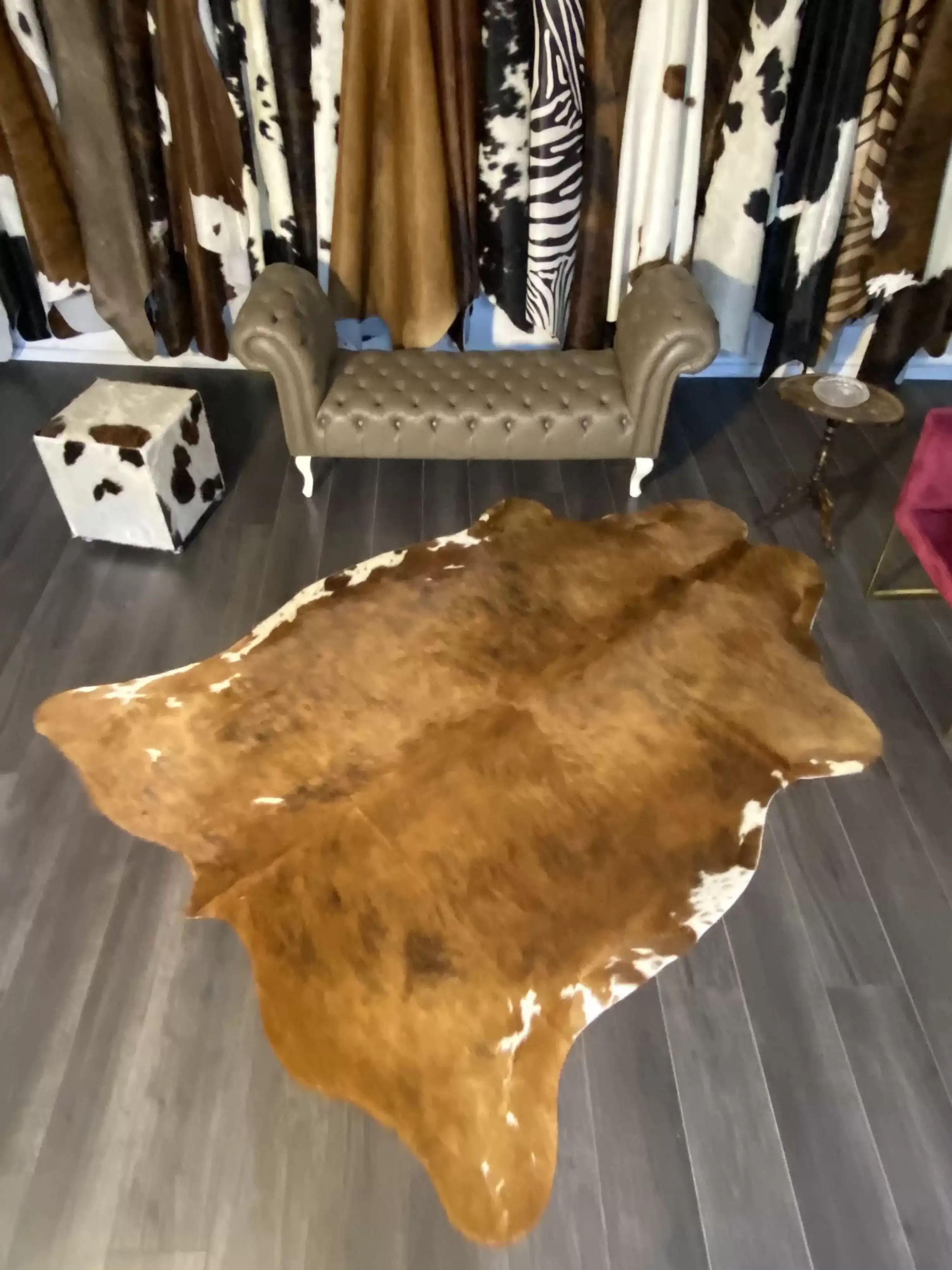 HAKİKİ DERİ DANA POSTU EGZOTİK 200 x 240 - 0401000431