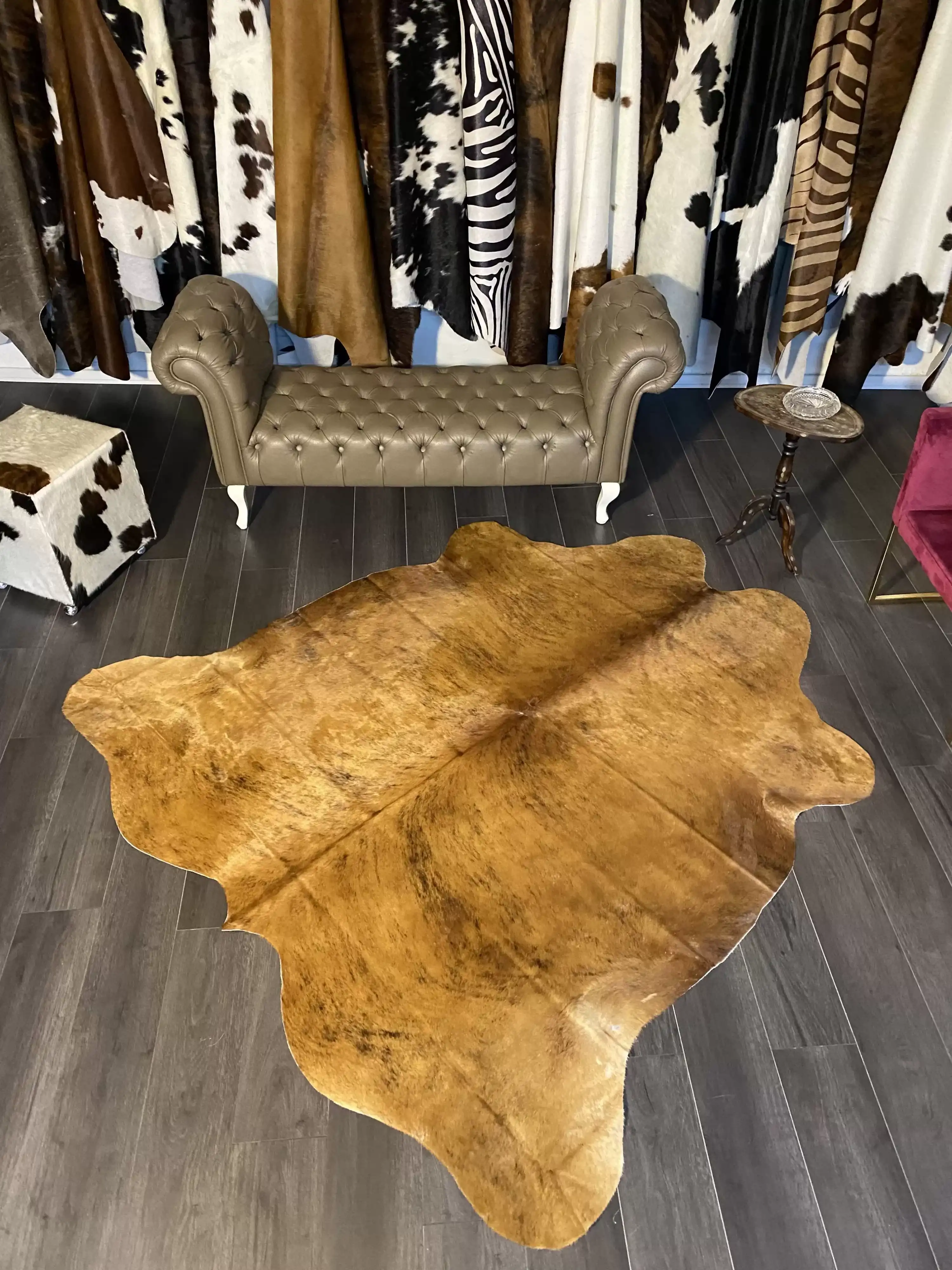 HAKİKİ DERİ DANA POSTU EGZOTİK 205 x 210 - 0401000156