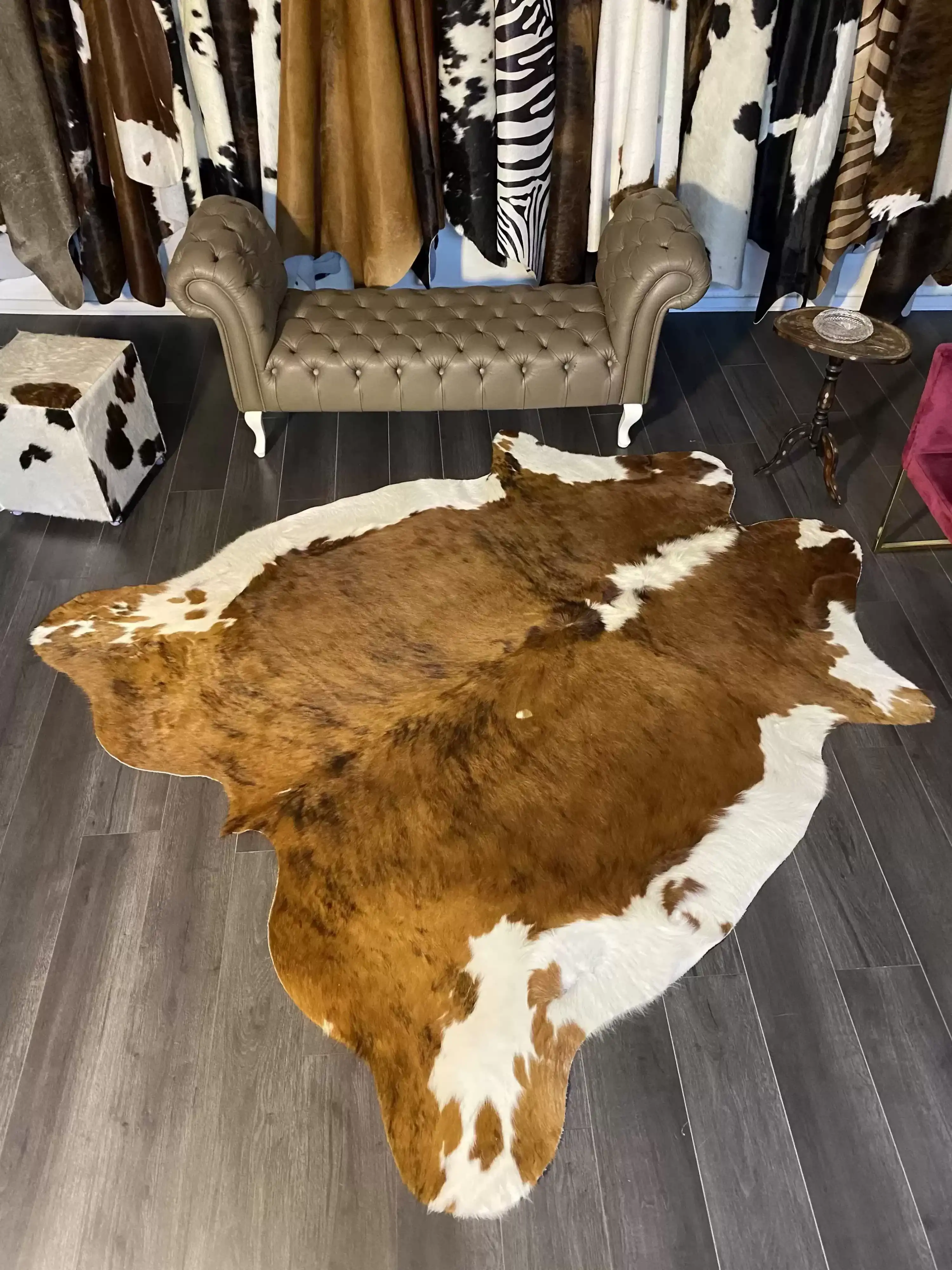 HAKİKİ DERİ DANA POSTU EGZOTİK 210 x 230 - 0401000429