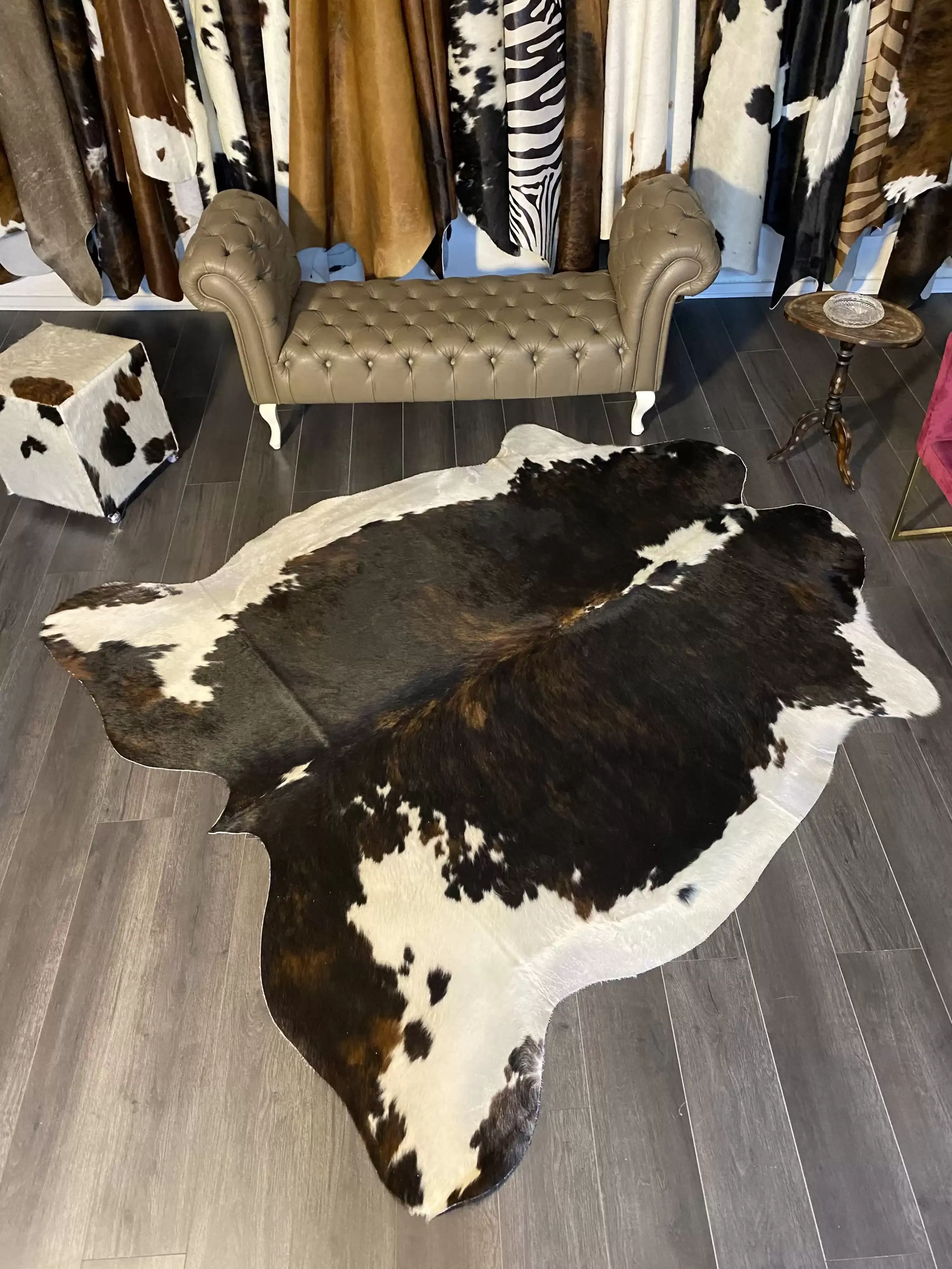 HAKİKİ DERİ DANA POSTU EGZOTİK 210 x 235 - 0401000377