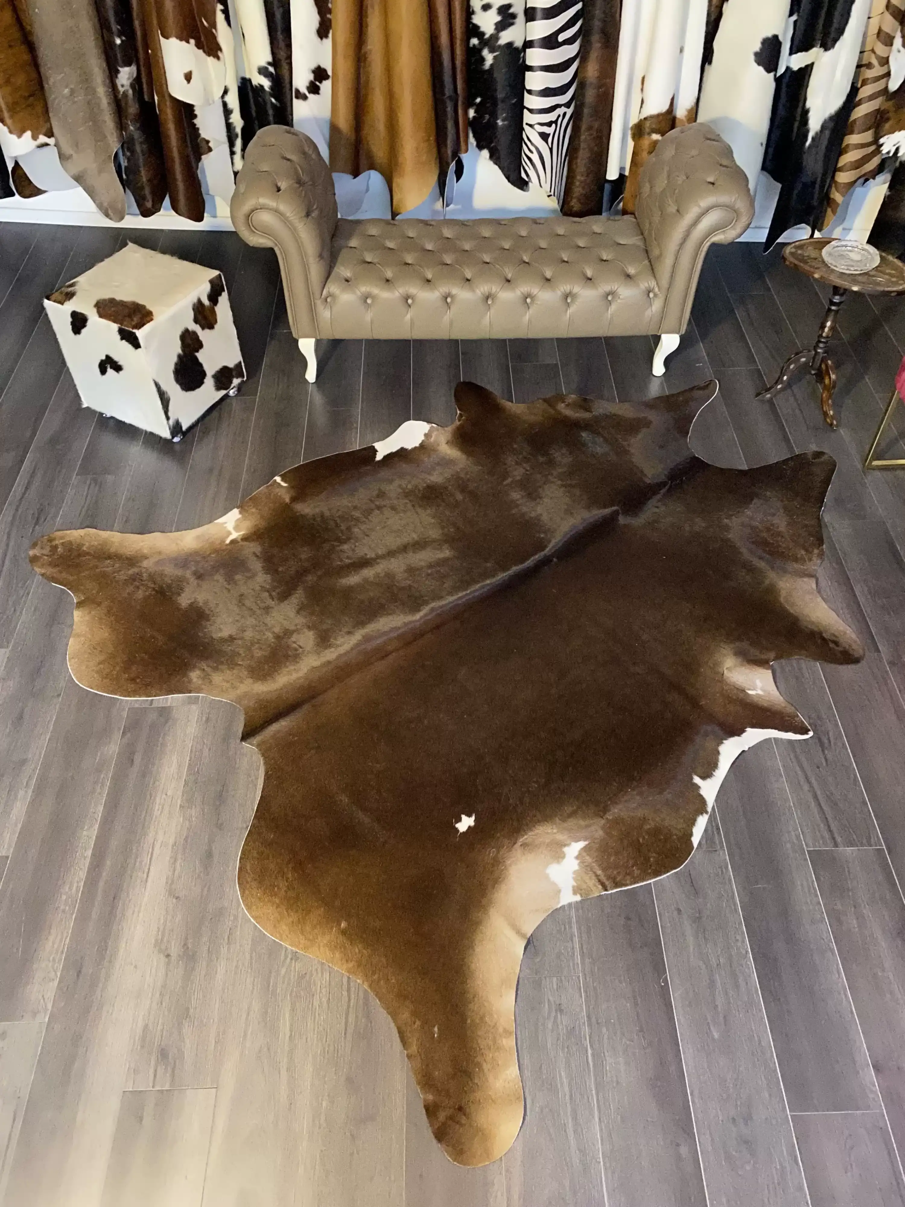 HAKİKİ DERİ DANA POSTU KAHVE 220 x 245 - 0201000083