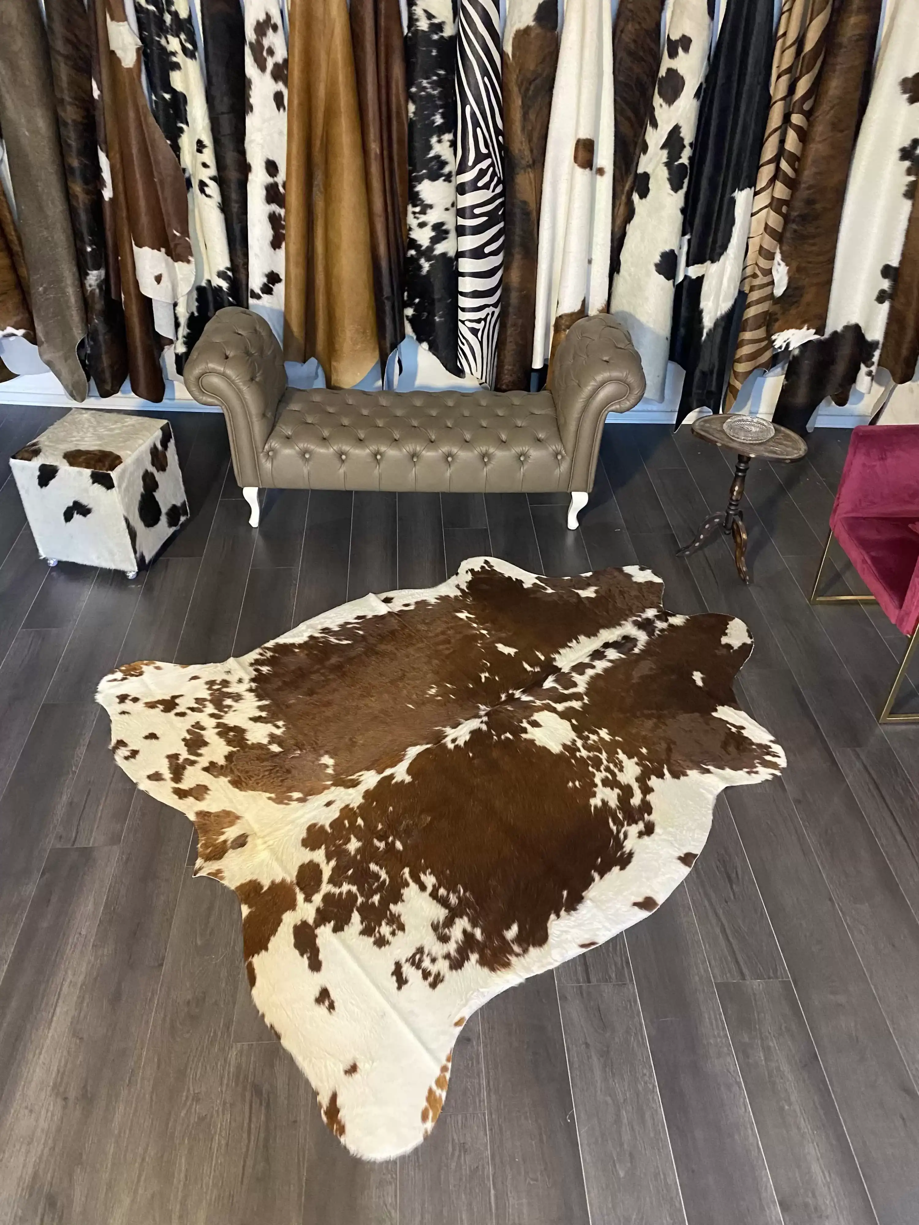 HAKİKİ DERİ DANA POSTU KAHVE - BEYAZ 180 x 220 - 0801000088