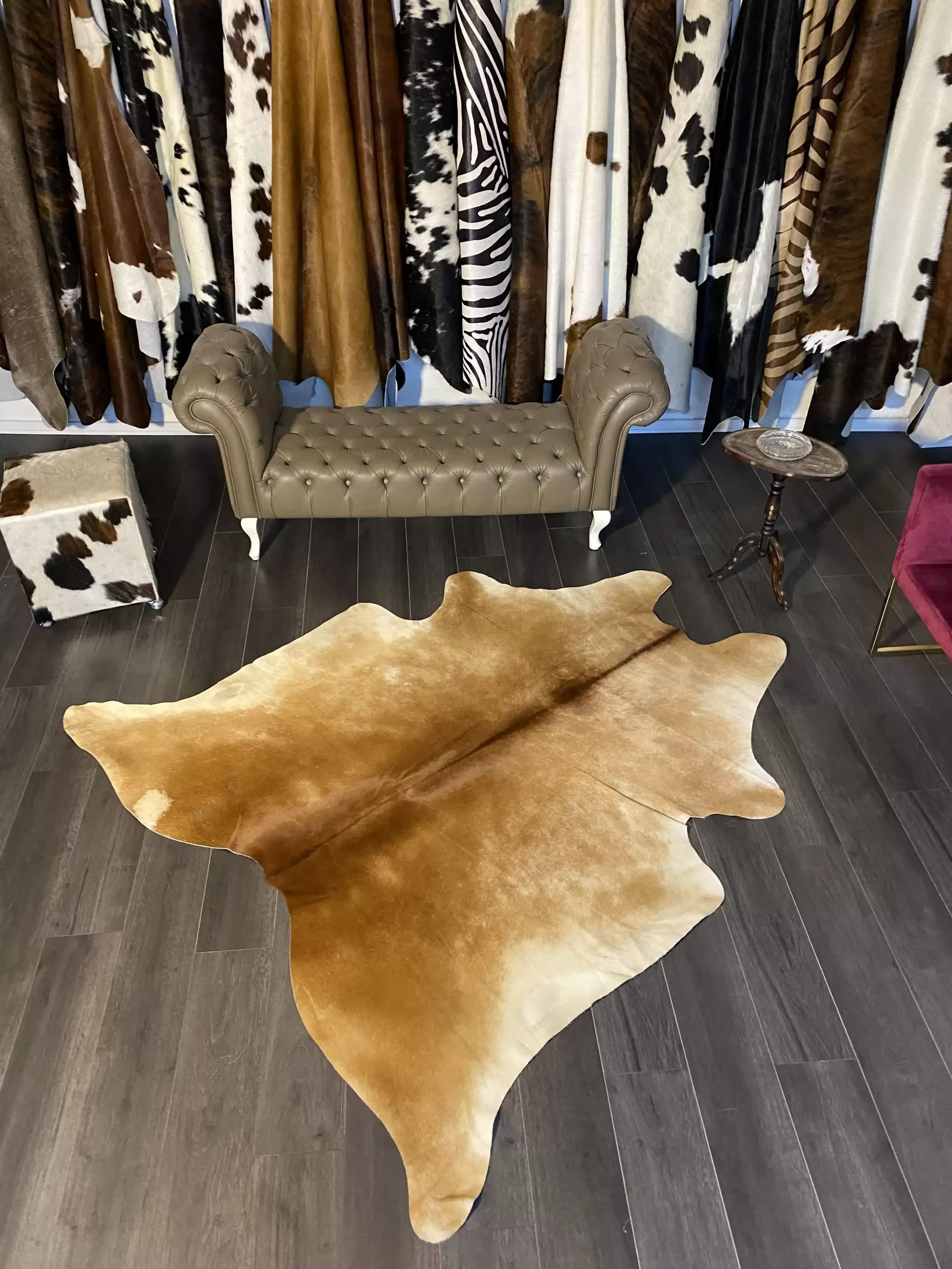 HAKİKİ DERİ DANA POSTU KAHVE - BEYAZ 190 x 215 - 0801000032