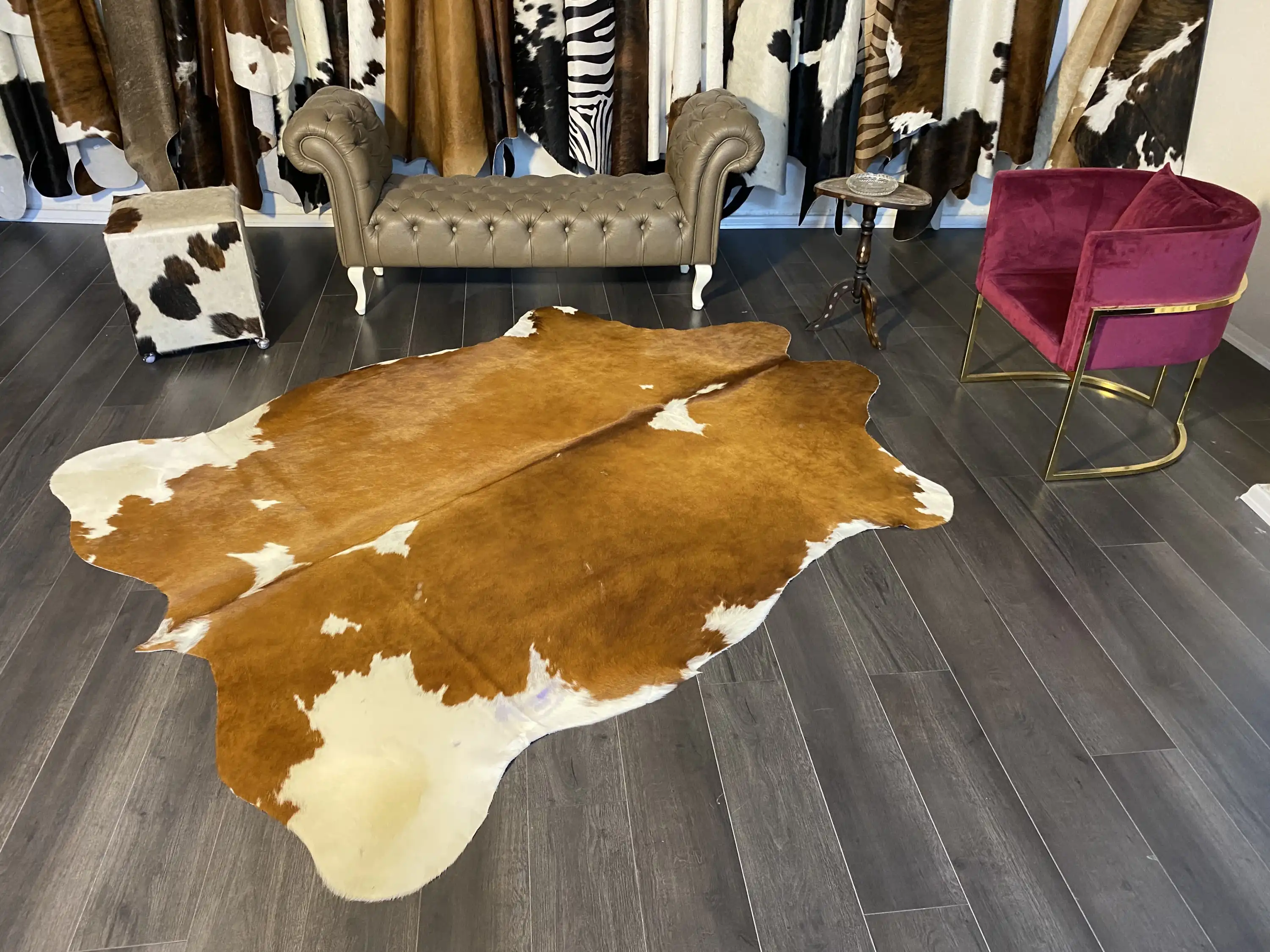 HAKİKİ DERİ DANA POSTU KAHVE - BEYAZ 190 x 245 - 0801000058