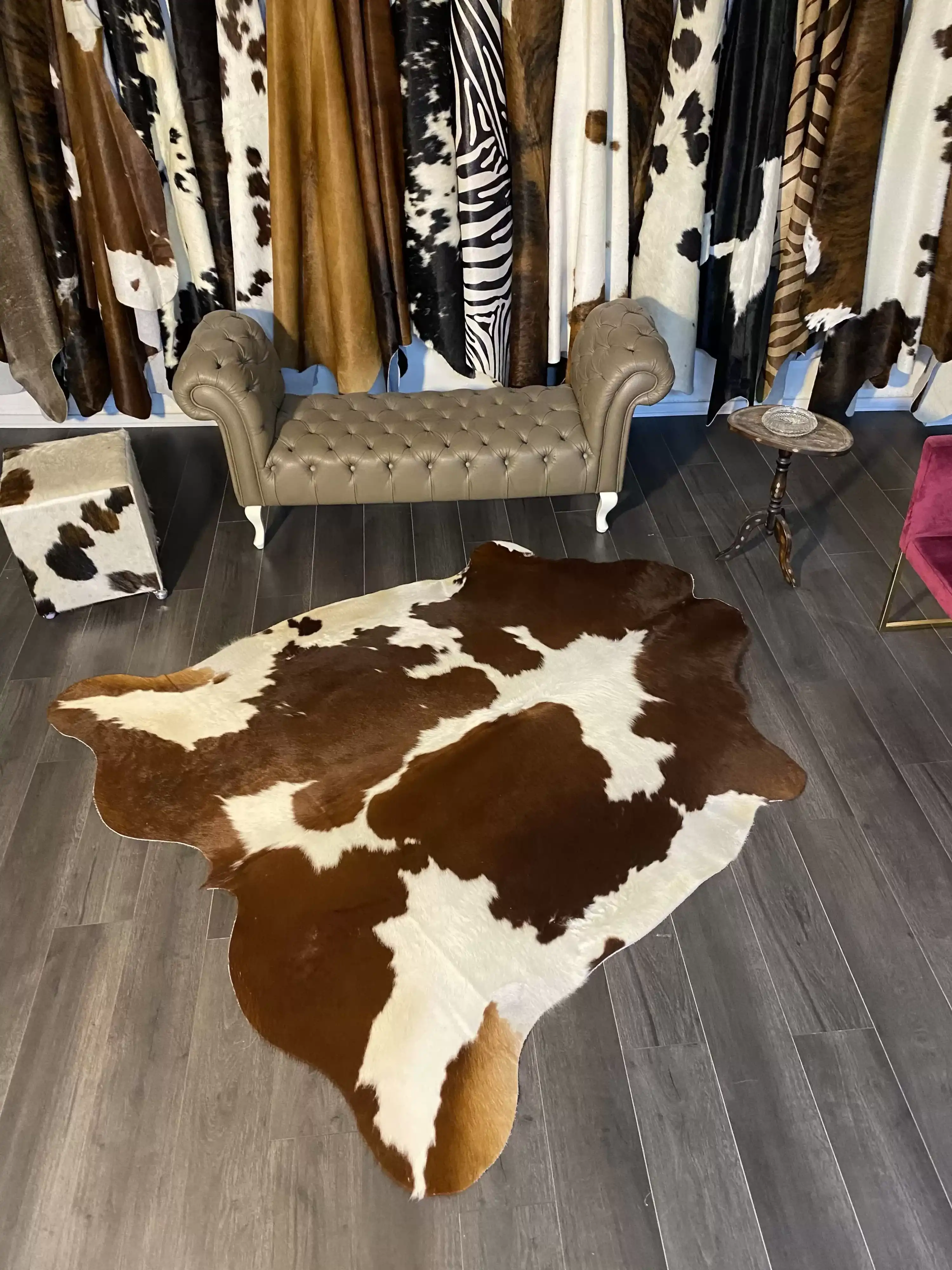 HAKİKİ DERİ DANA POSTU KAHVE - BEYAZ 195 x 210 - 0801000035