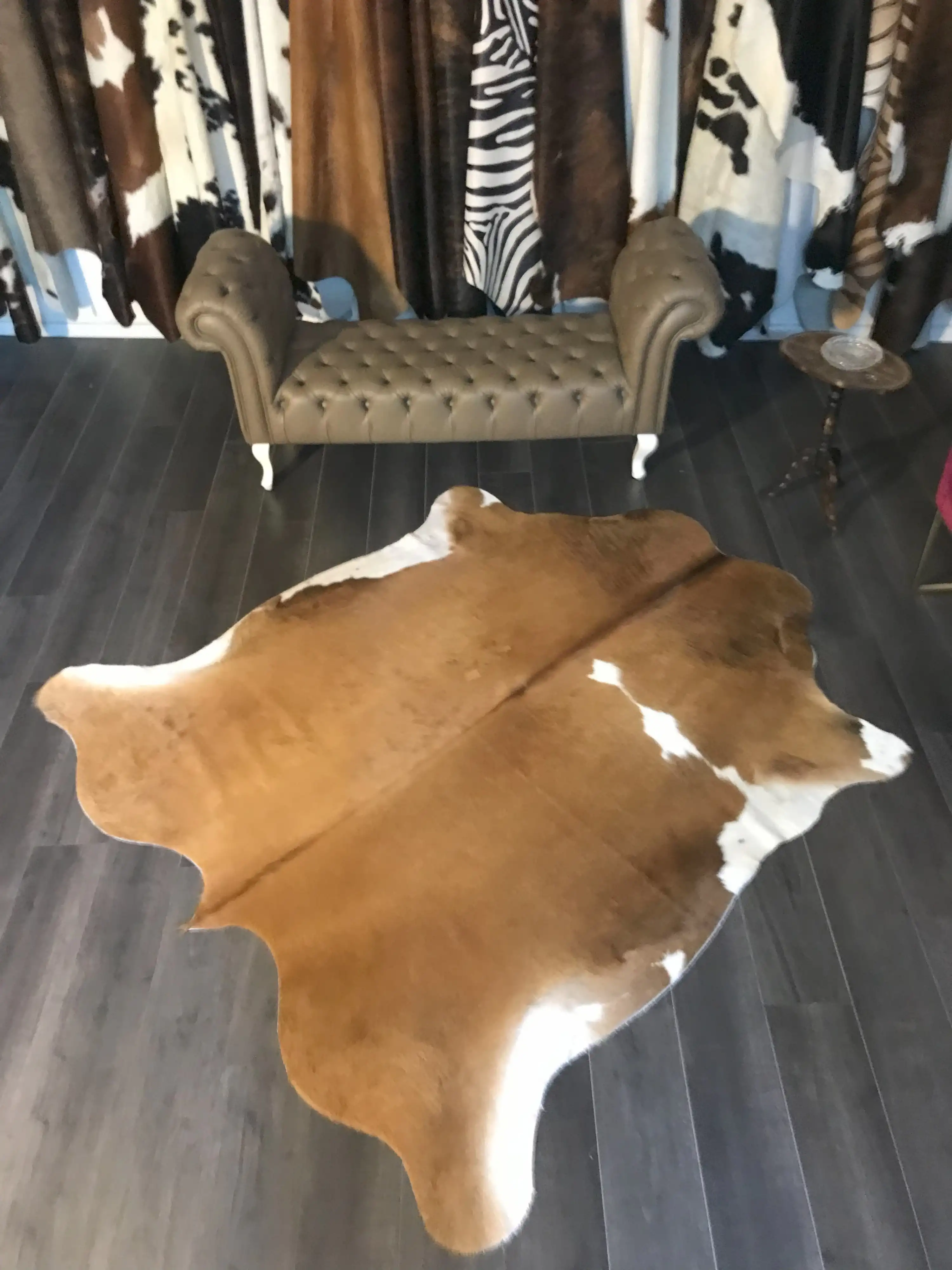 HAKİKİ DERİ DANA POSTU KAHVE - BEYAZ 195 x 215 - 0801000149