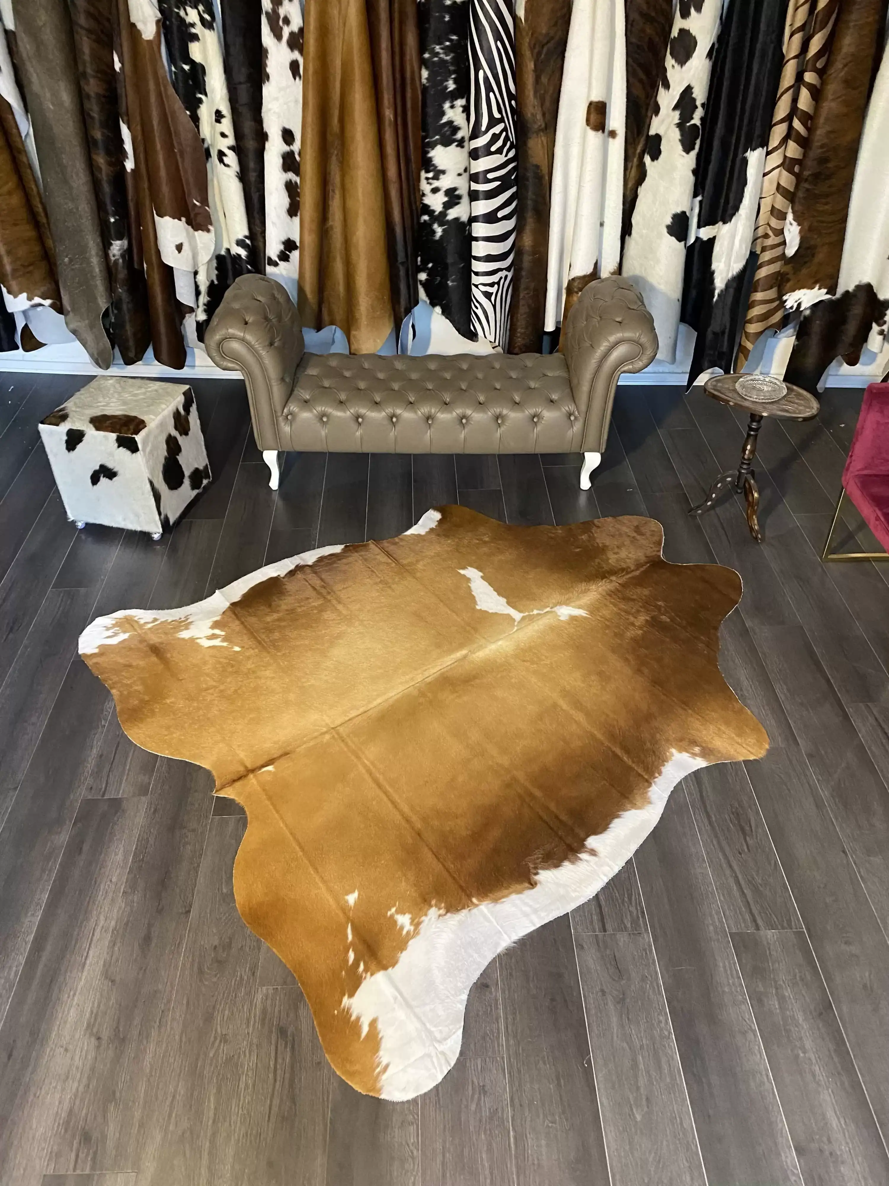 HAKİKİ DERİ DANA POSTU KAHVE - BEYAZ 195 x 220 - 0801000083