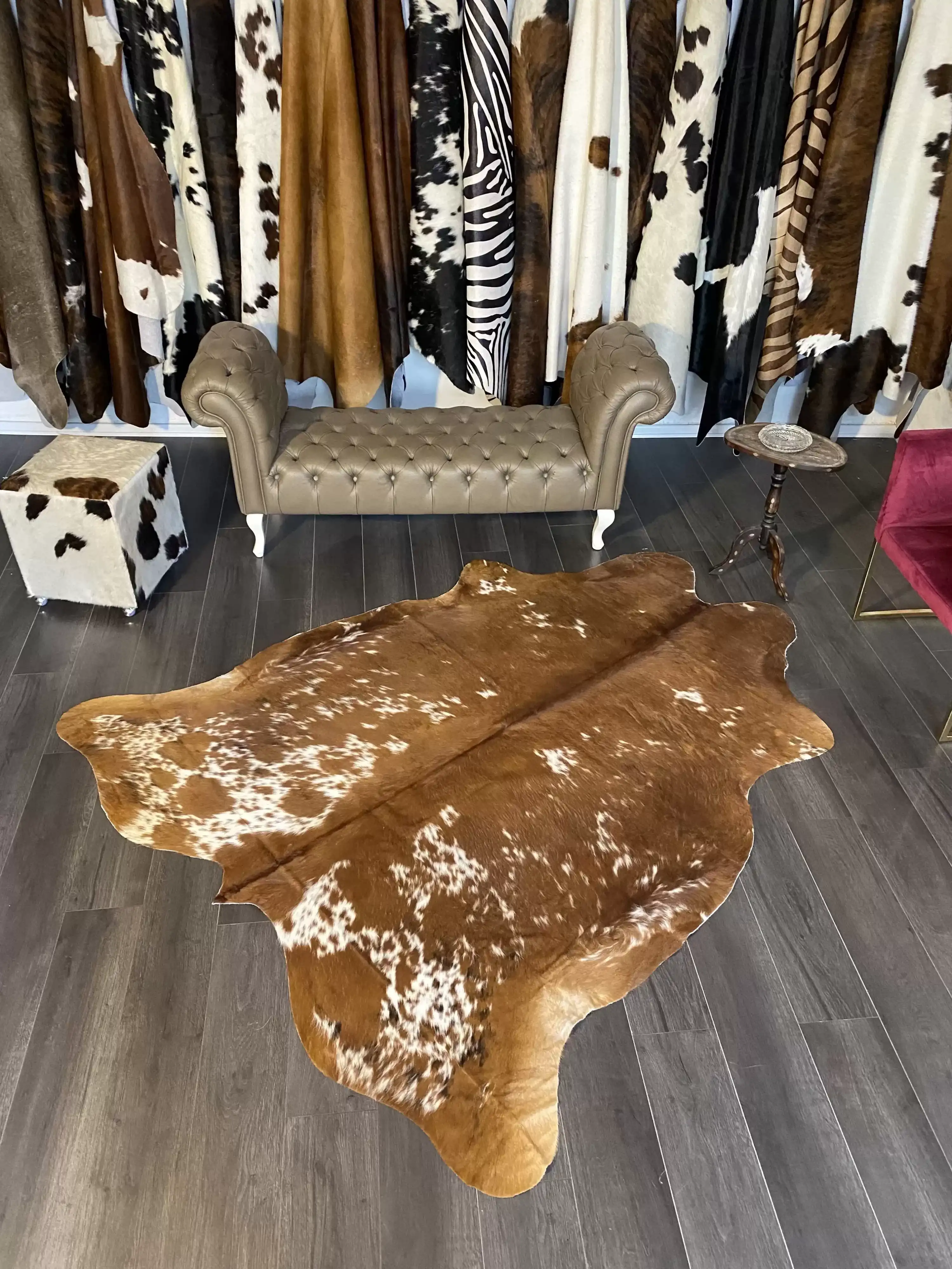 HAKİKİ DERİ DANA POSTU KAHVE - BEYAZ 195 x 225 - 0801000110