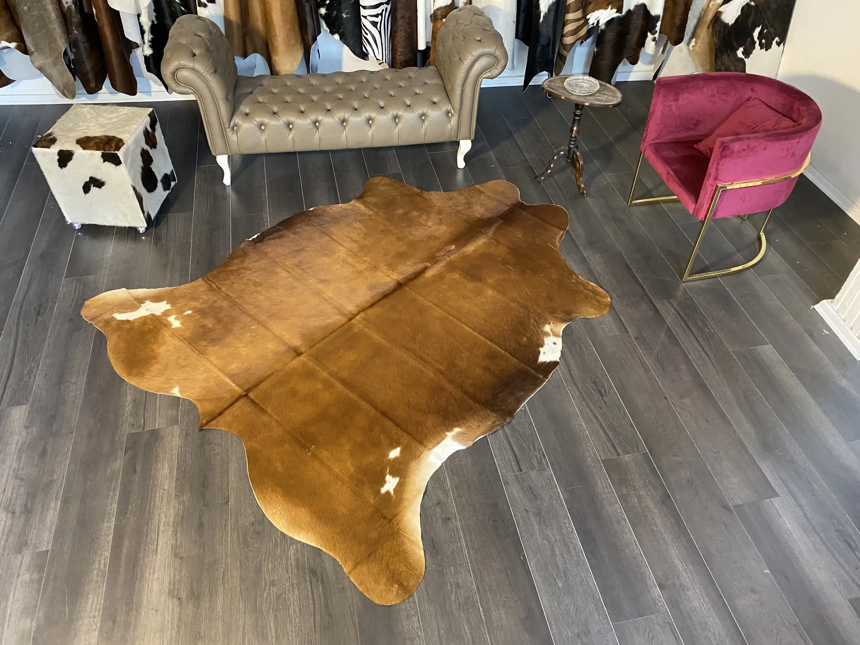 HAKİKİ DERİ DANA POSTU KAHVE - BEYAZ 200 x 225 - 0801000114