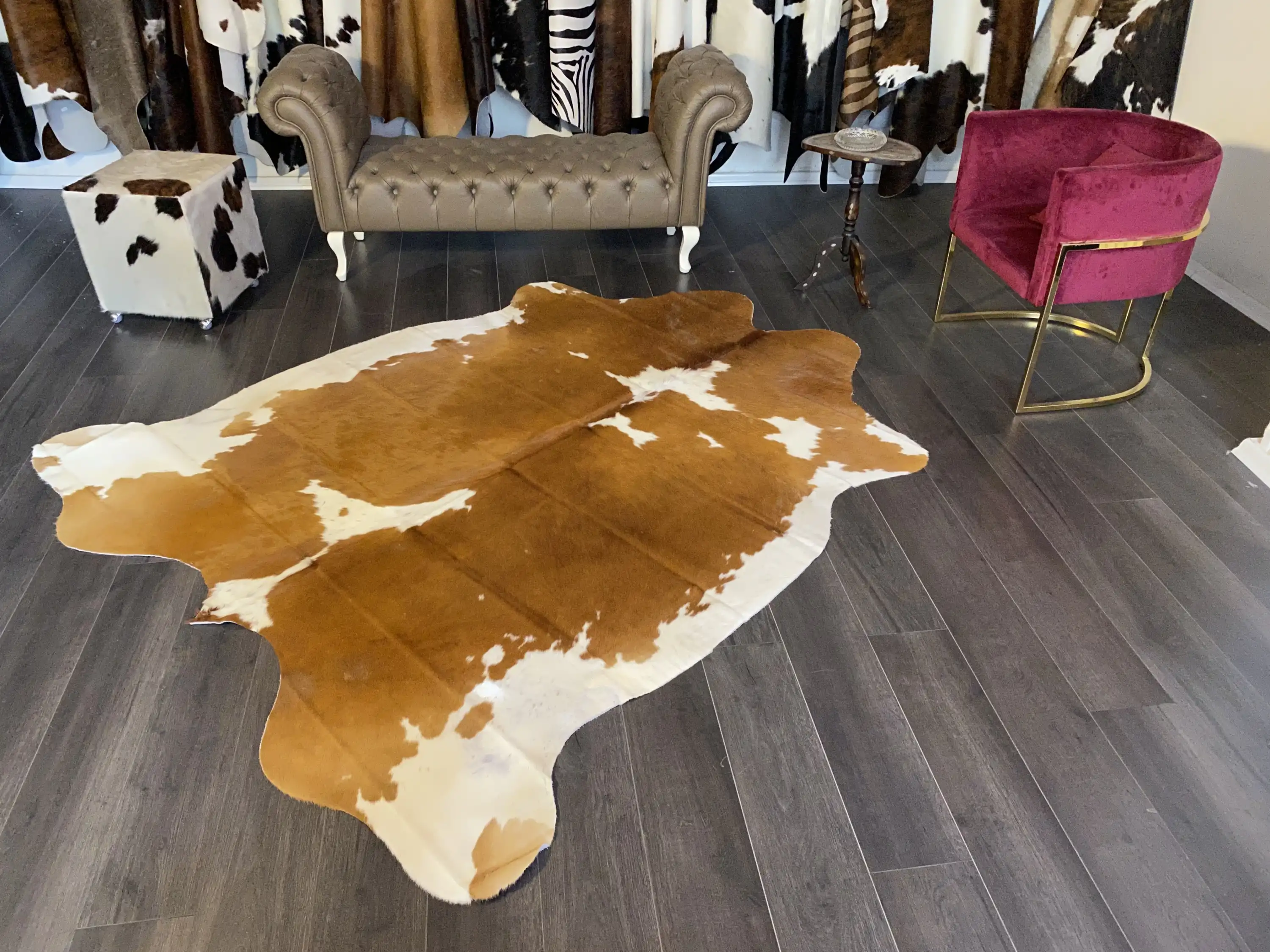 HAKİKİ DERİ DANA POSTU KAHVE - BEYAZ 200 x 235 - 0801000097