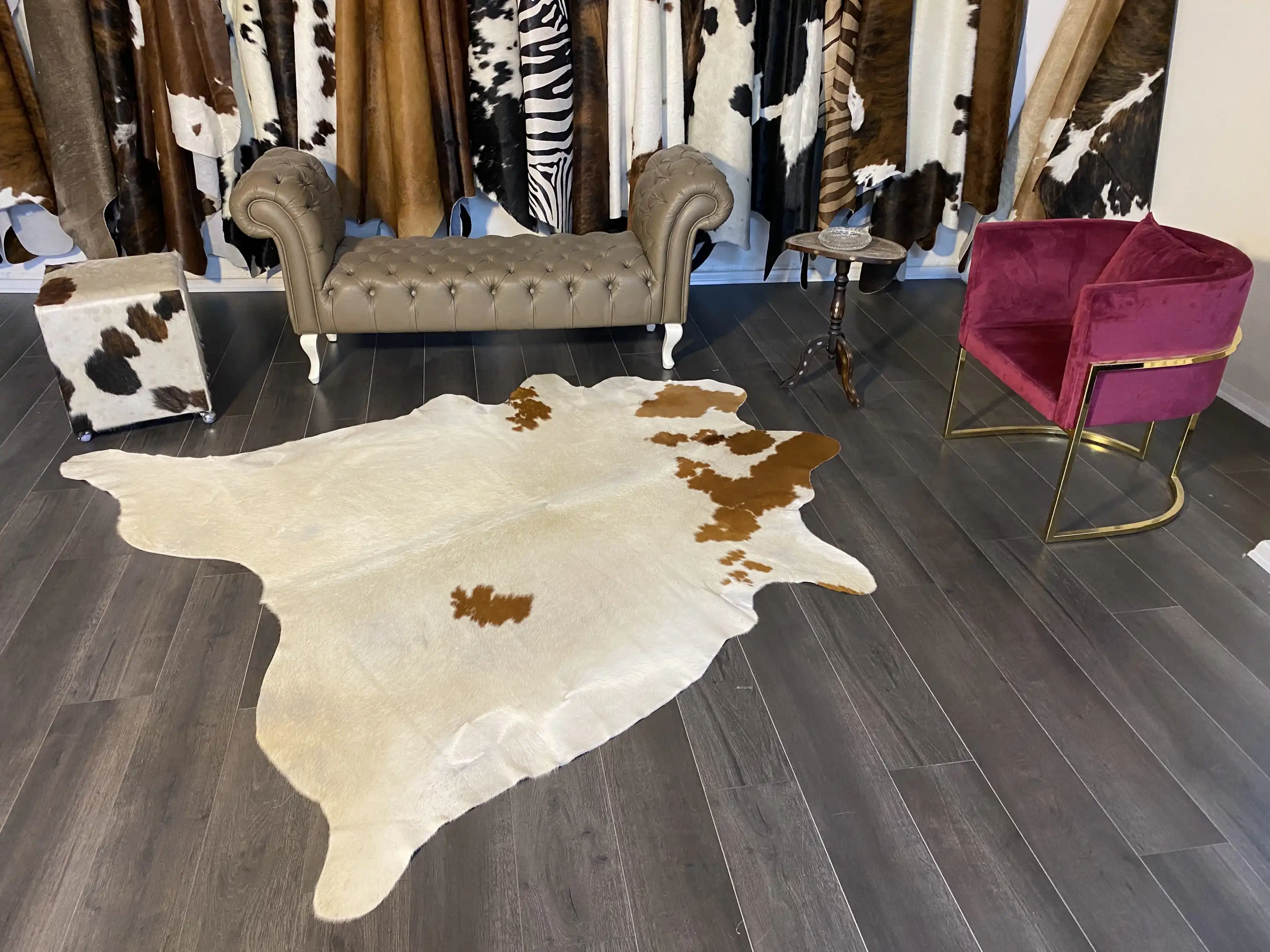 HAKİKİ DERİ DANA POSTU KAHVE - BEYAZ 205 x 215 - 0801000066