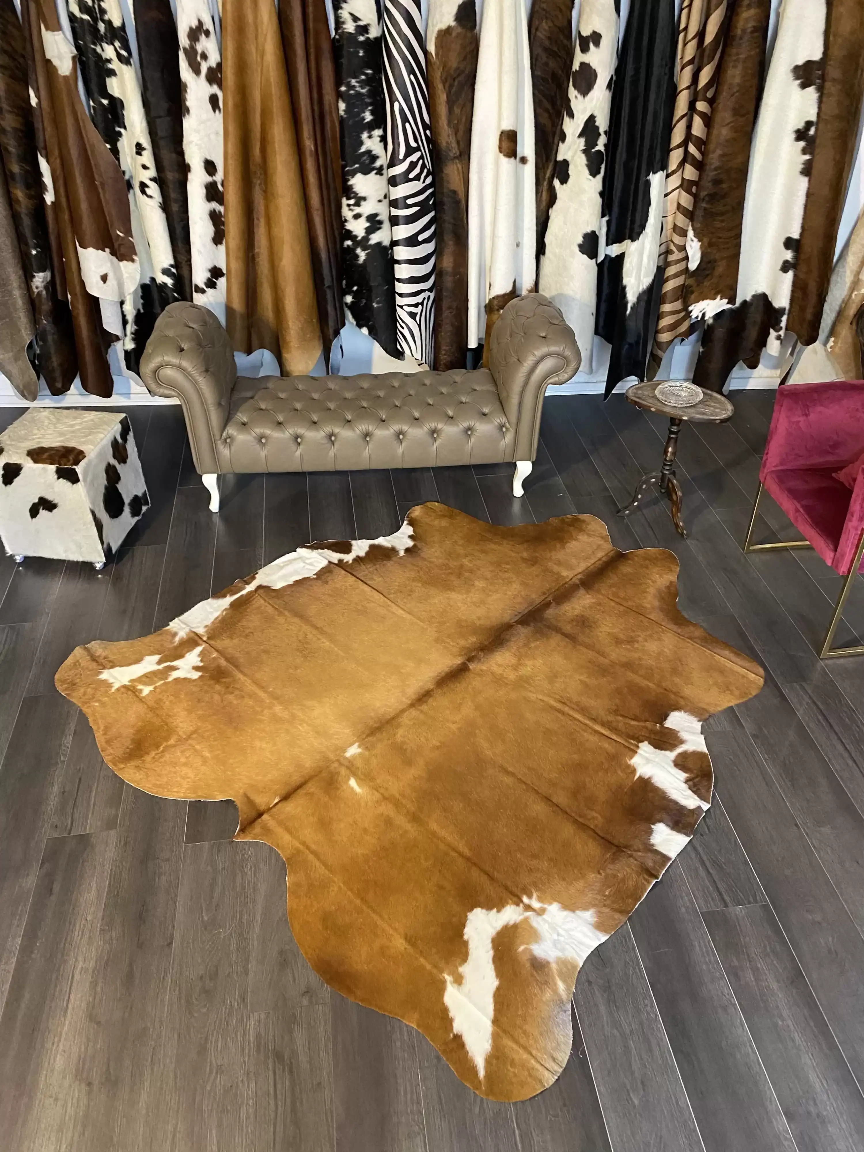 HAKİKİ DERİ DANA POSTU KAHVE - BEYAZ 205 x 215 - 0801000112