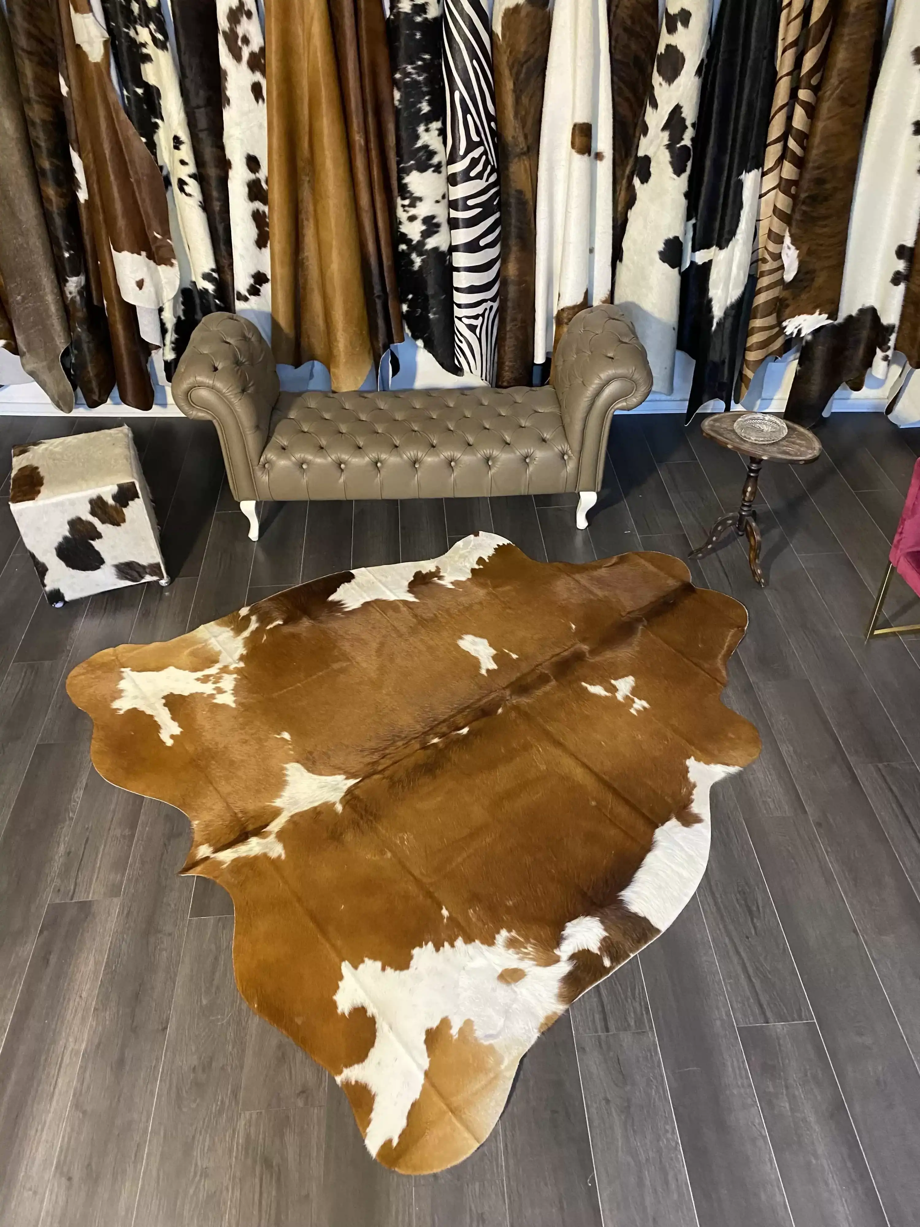 HAKİKİ DERİ DANA POSTU KAHVE - BEYAZ 205 x 220 - 0801000078