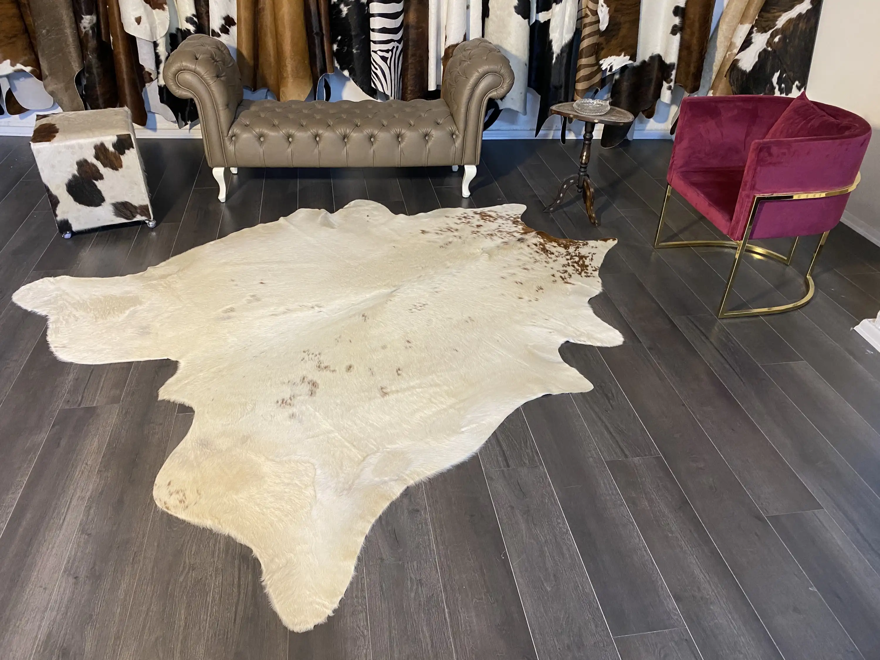 HAKİKİ DERİ DANA POSTU KAHVE - BEYAZ 210 x 240 - 0801000046