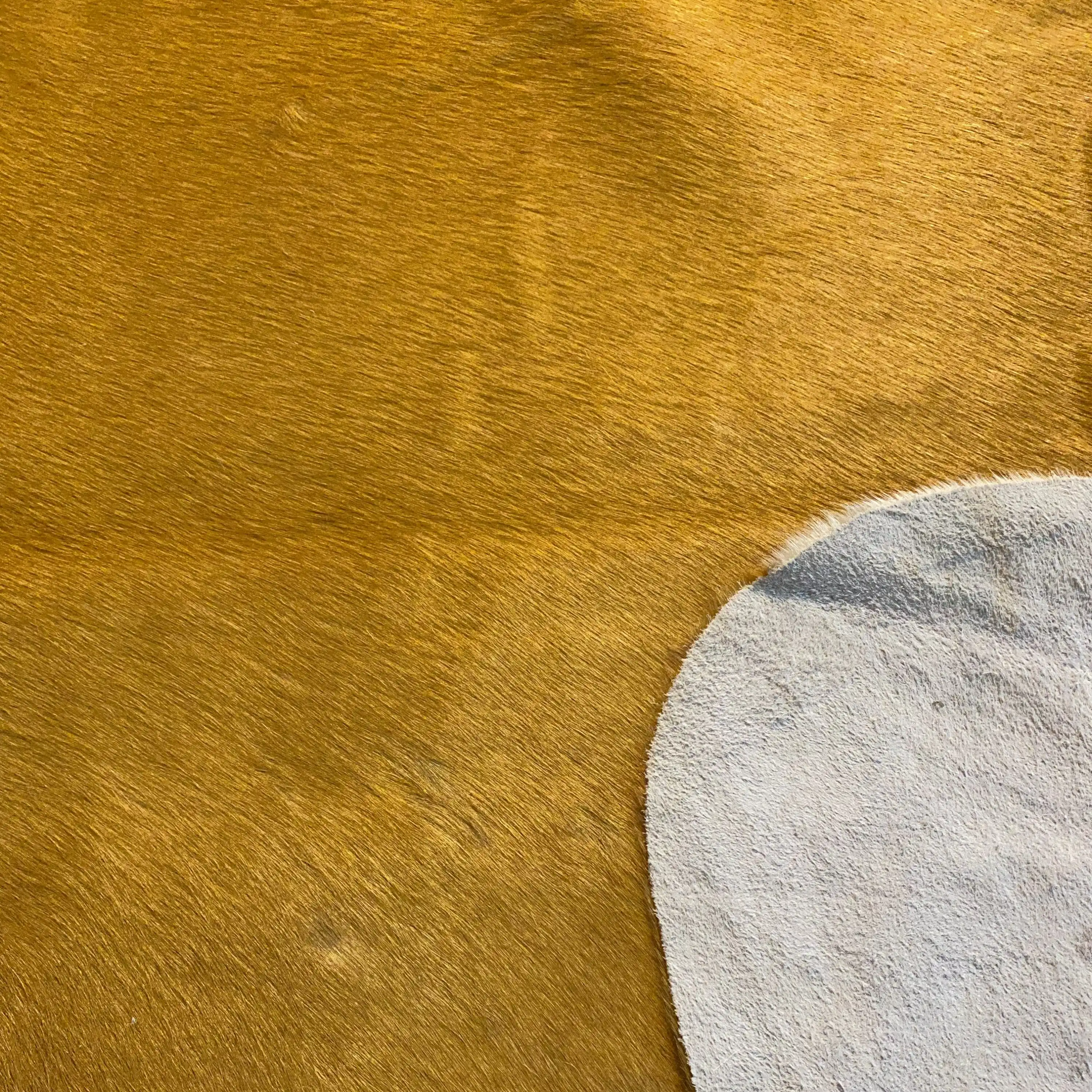 HAKİKİ DERİ DANA POSTU KAHVE - BEYAZ 210 x 250 - 0801000029