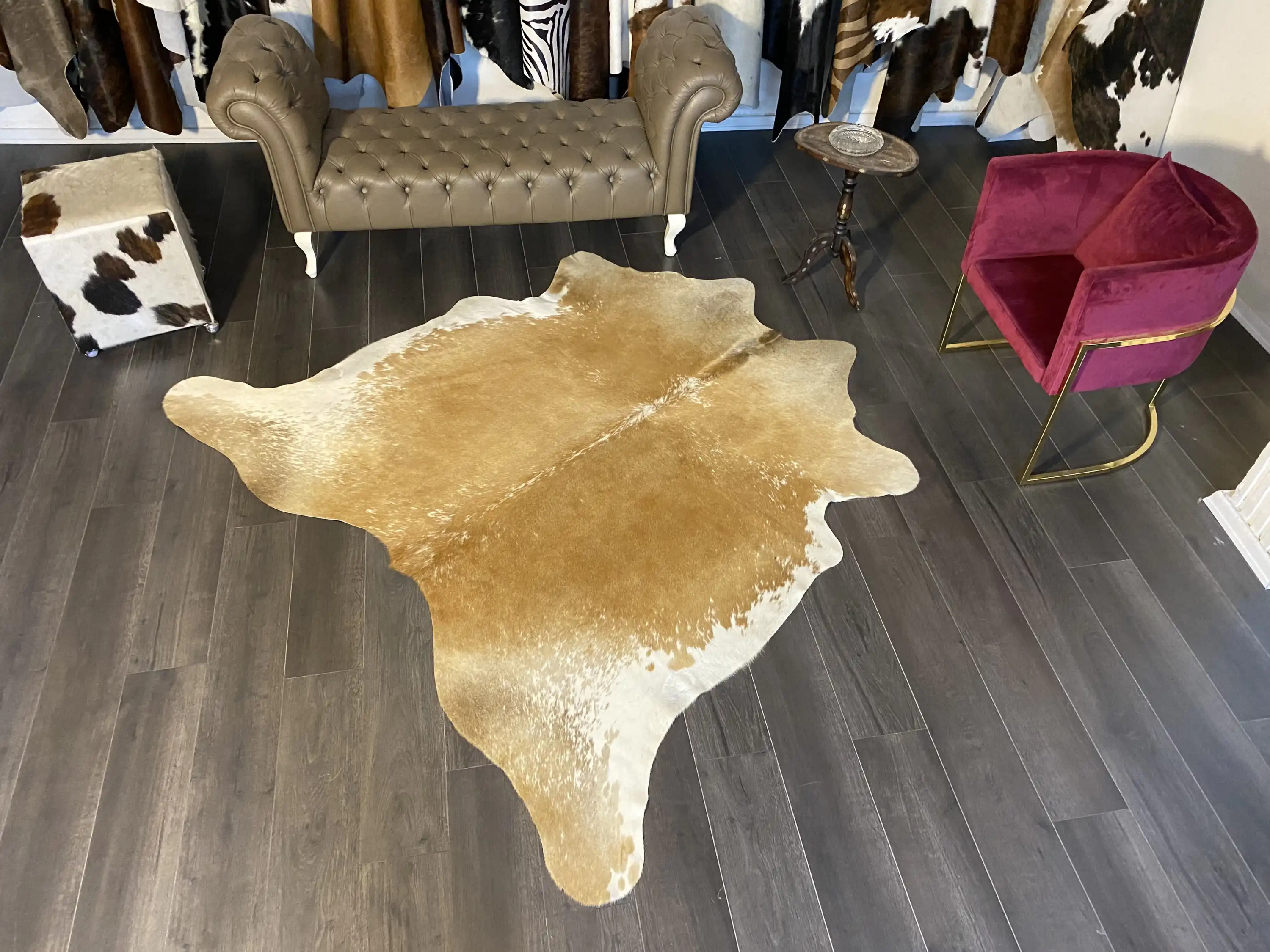 HAKİKİ DERİ DANA POSTU KAHVE - BEYAZ 215 x 205 - 0801000064