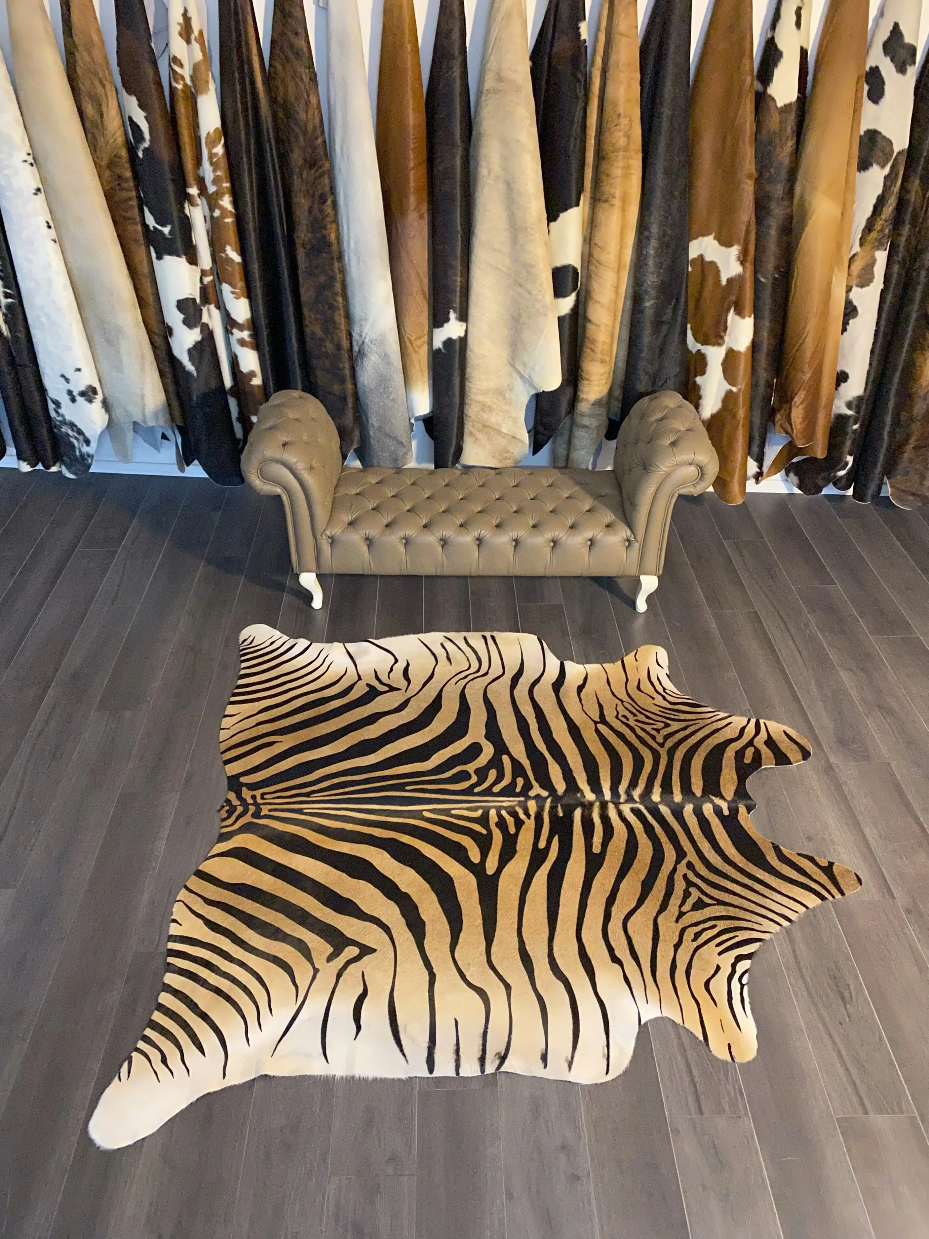 HAKİKİ DERİ DANA POSTU KAHVE ZEBRA 190 x 210 - 1101000019