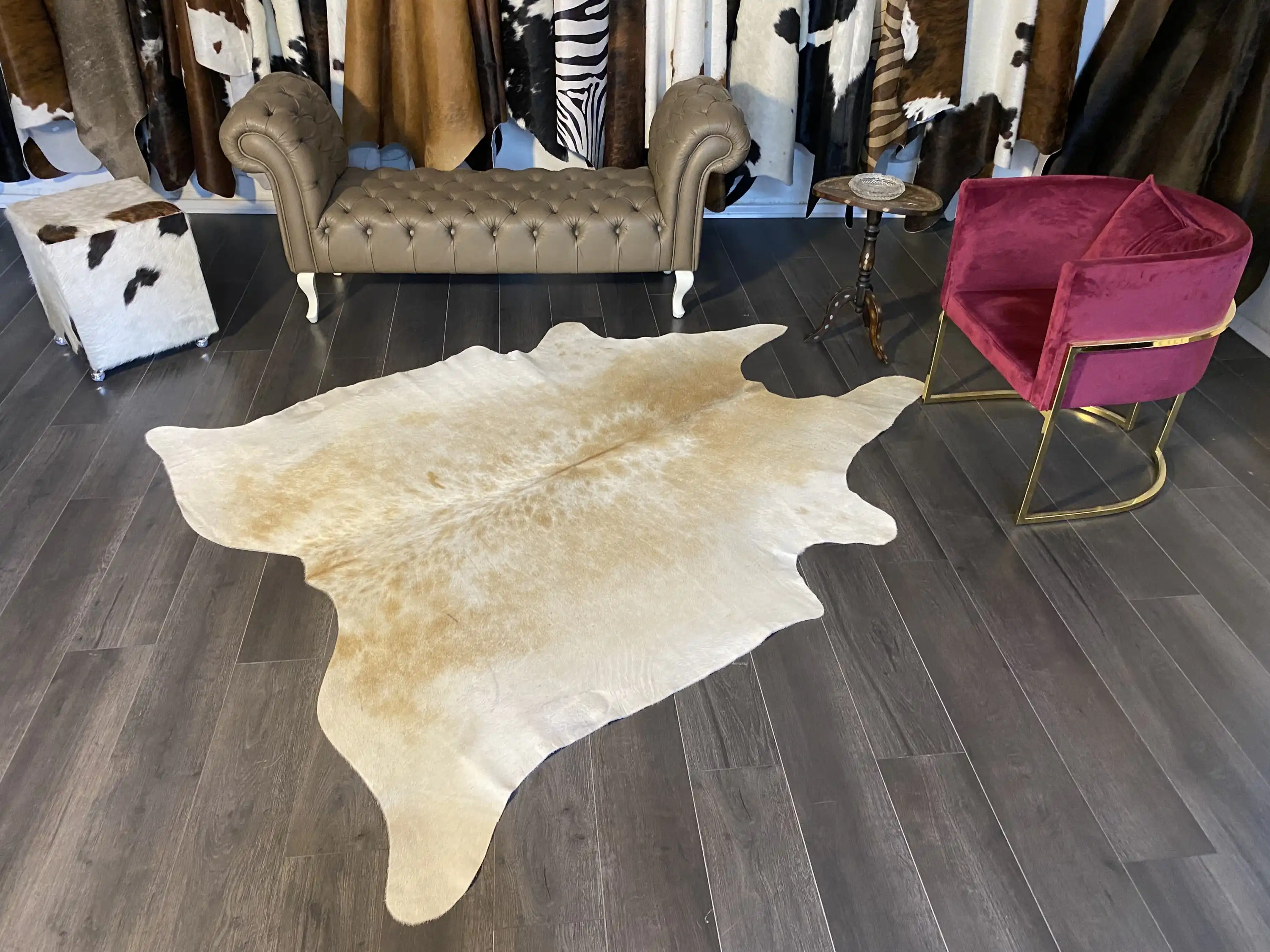 HAKİKİ DERİ DANA POSTU KREM 185 x 230 - 0501000005