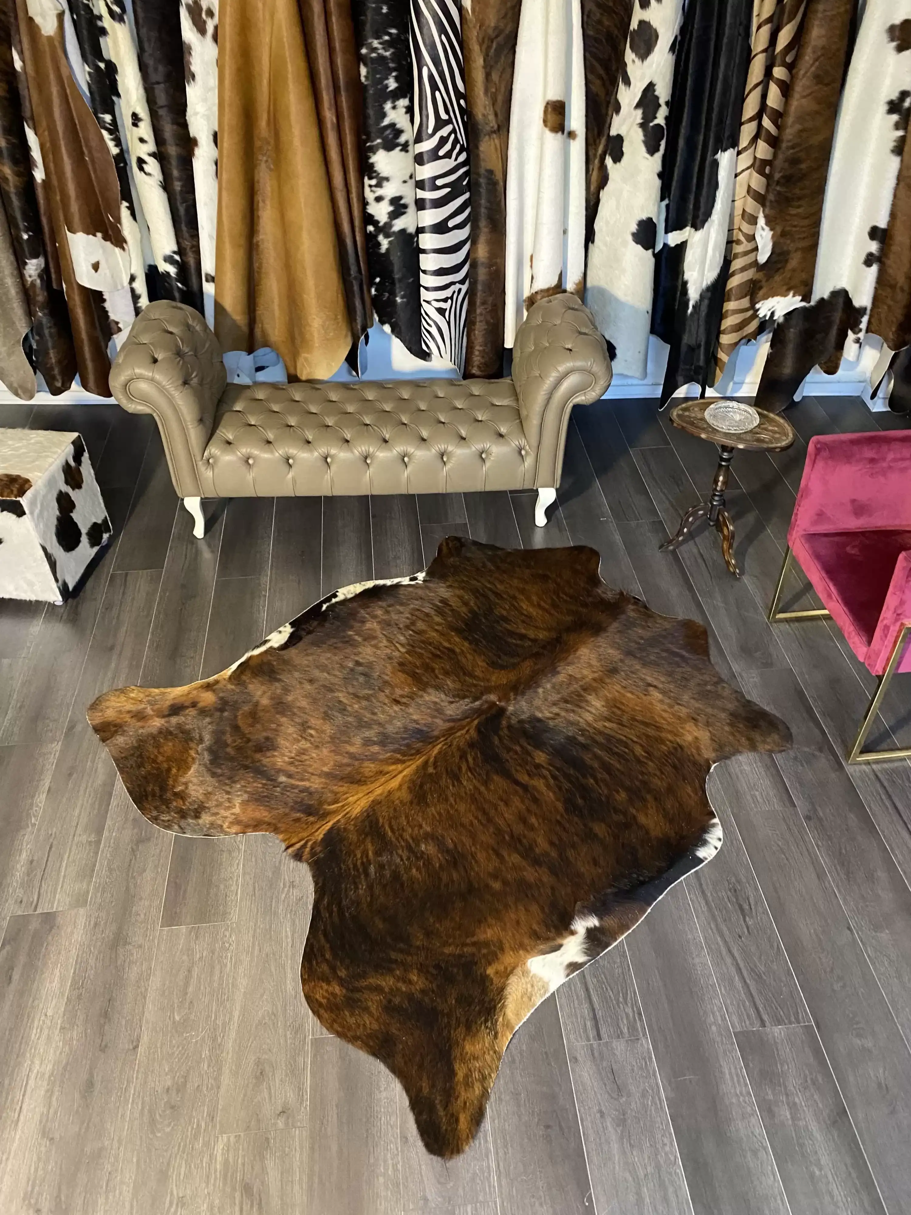 HAKİKİ DERİ DANA POSTU KÜÇÜK BOYUTLU 170 x 185 - 1501000010