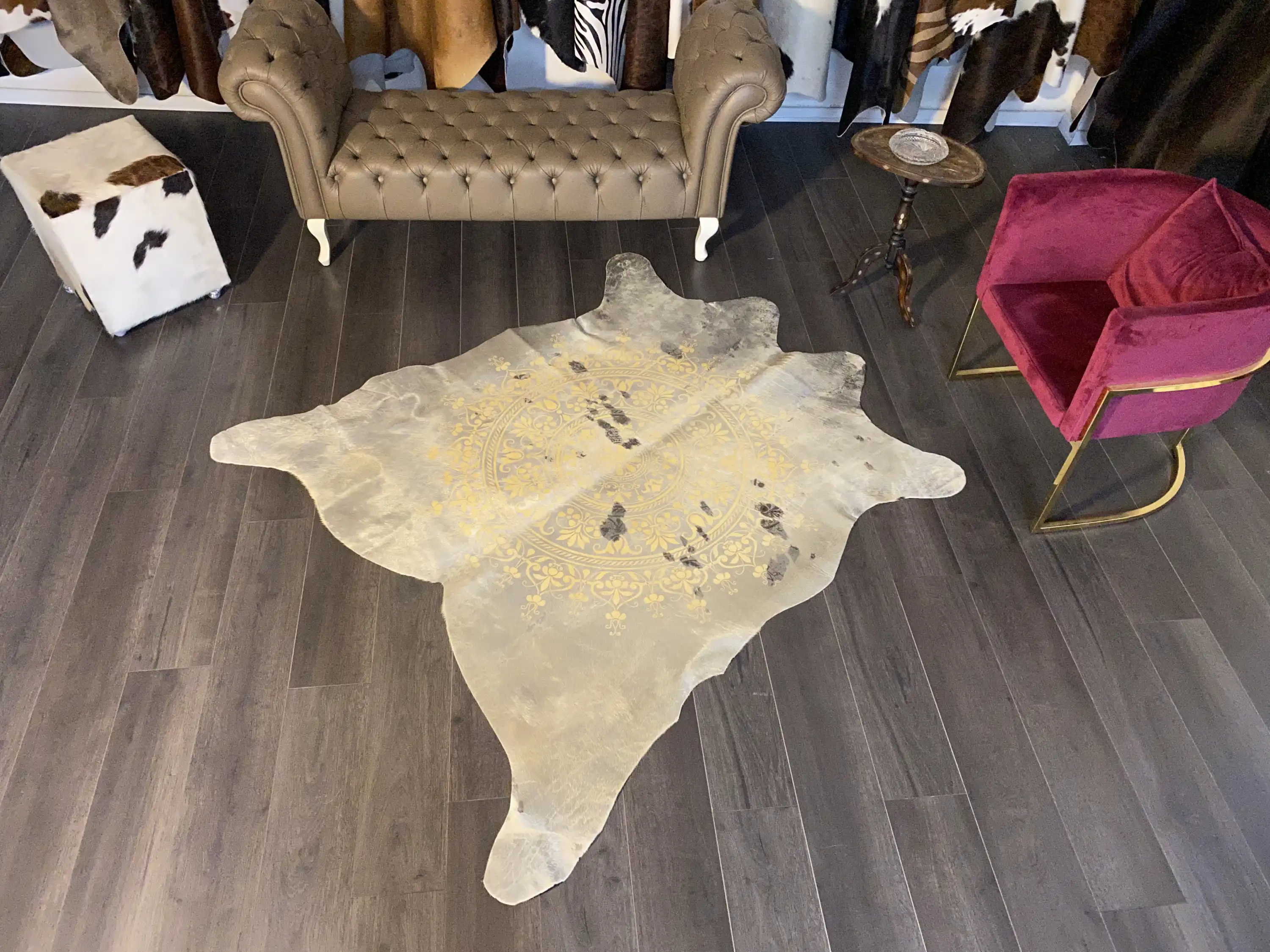 HAKİKİ DERİ DANA POSTU LAZERLİ-VARAKLI 165 x 195 - 1401000007