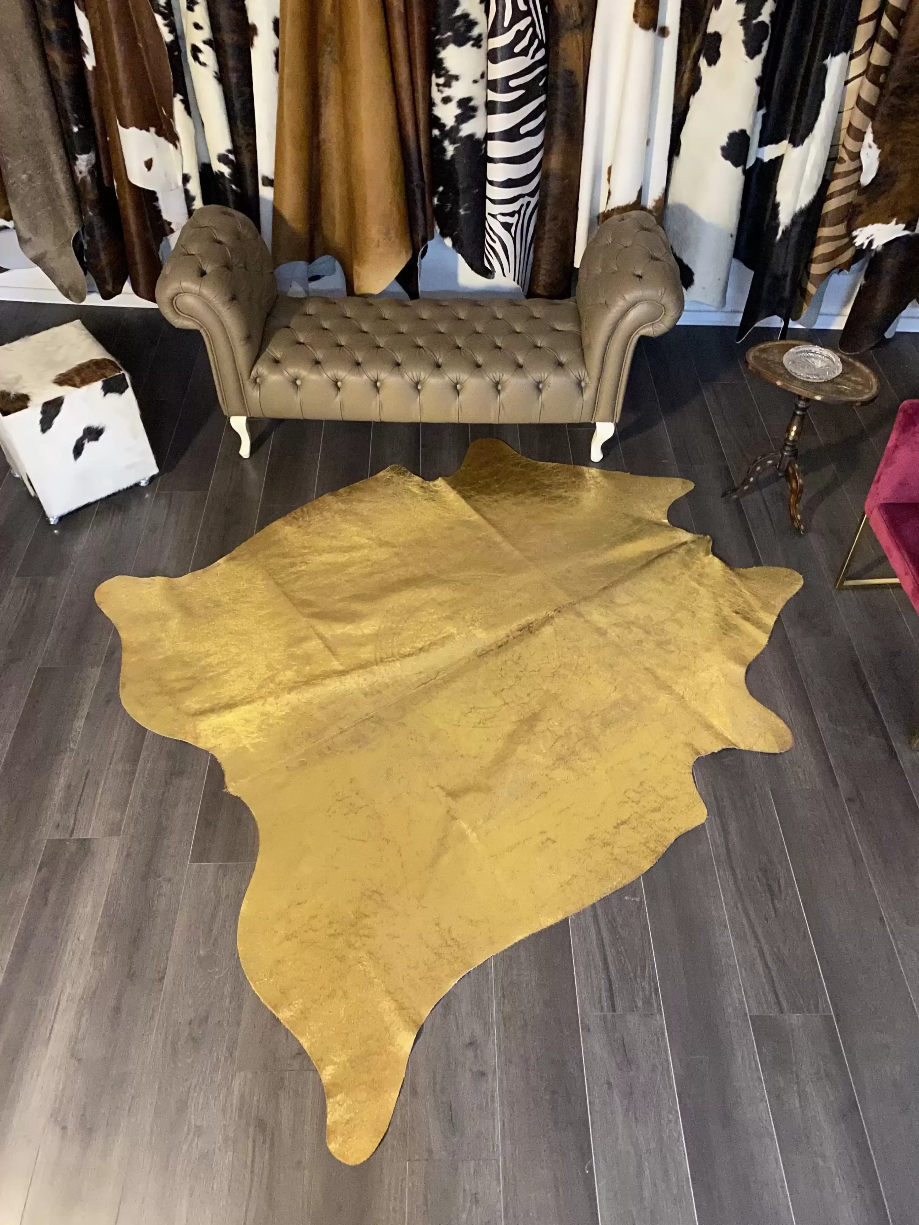 HAKİKİ DERİ DANA POSTU LAZERLİ-VARAKLI 190 x 215 - 1401000041