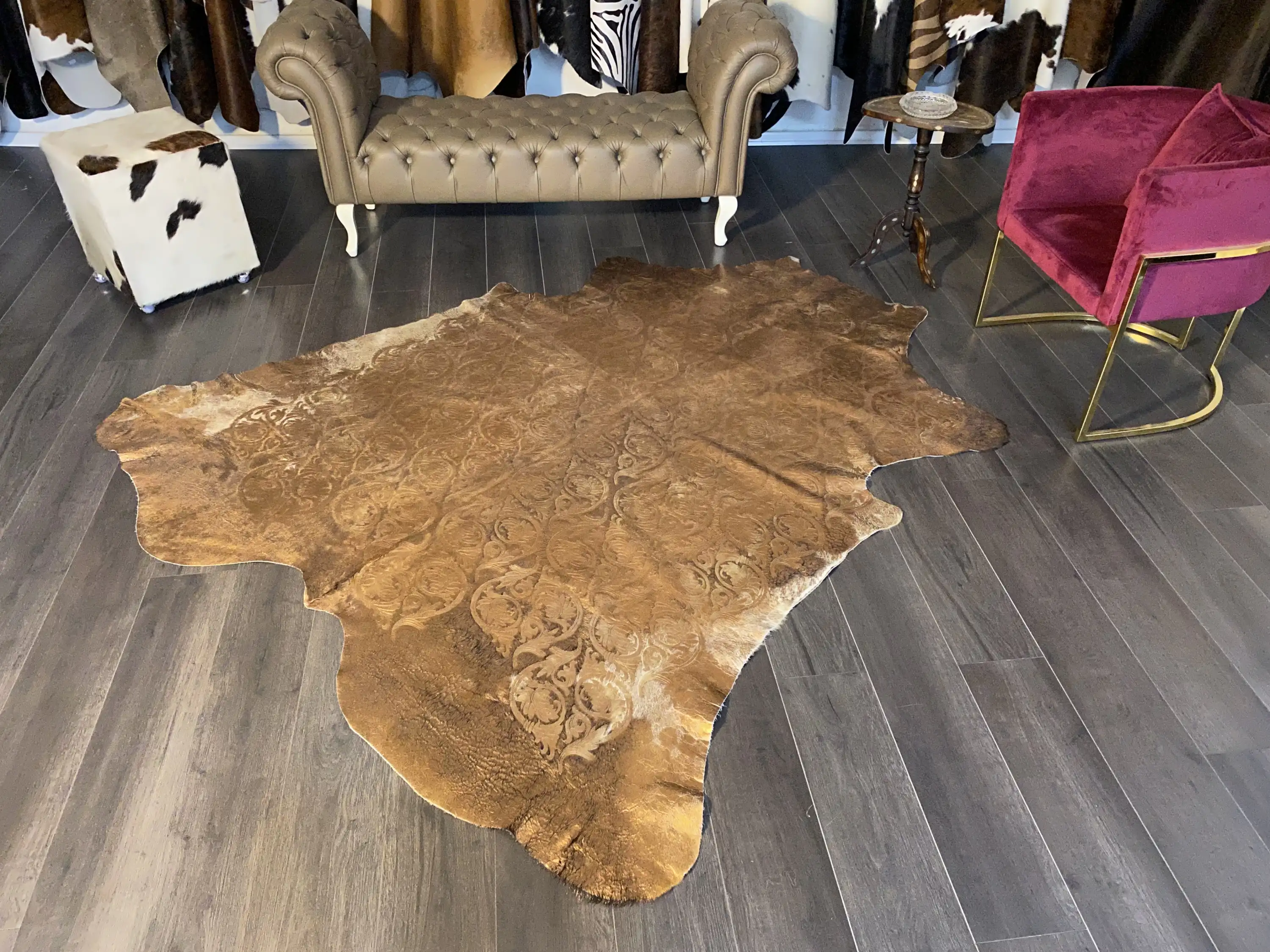 HAKİKİ DERİ DANA POSTU LAZERLİ-VARAKLI 205 x 225 - 1401000008