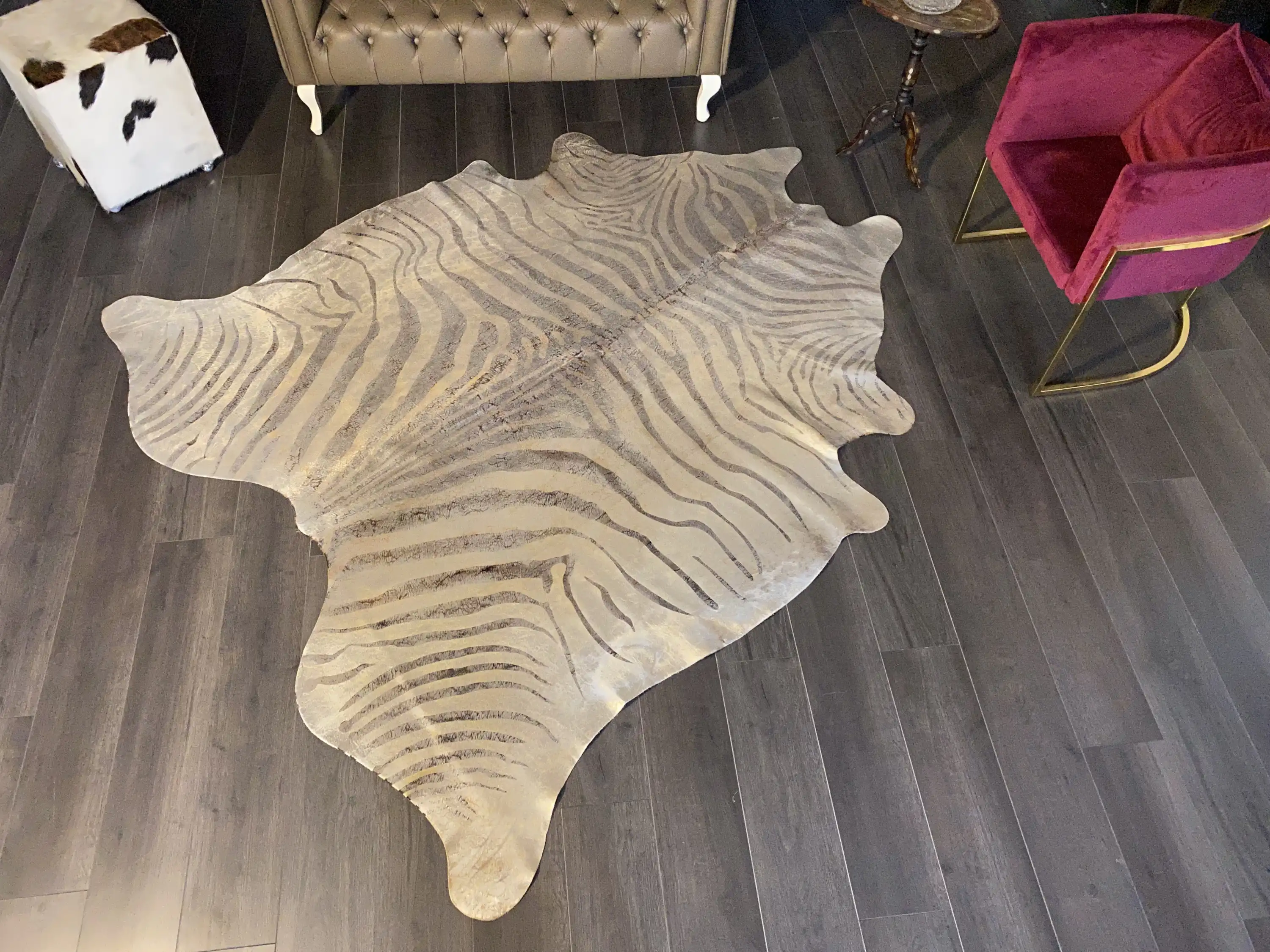 HAKİKİ DERİ DANA POSTU LAZERLİ-VARAKLI 205 x 230 - 1401000020