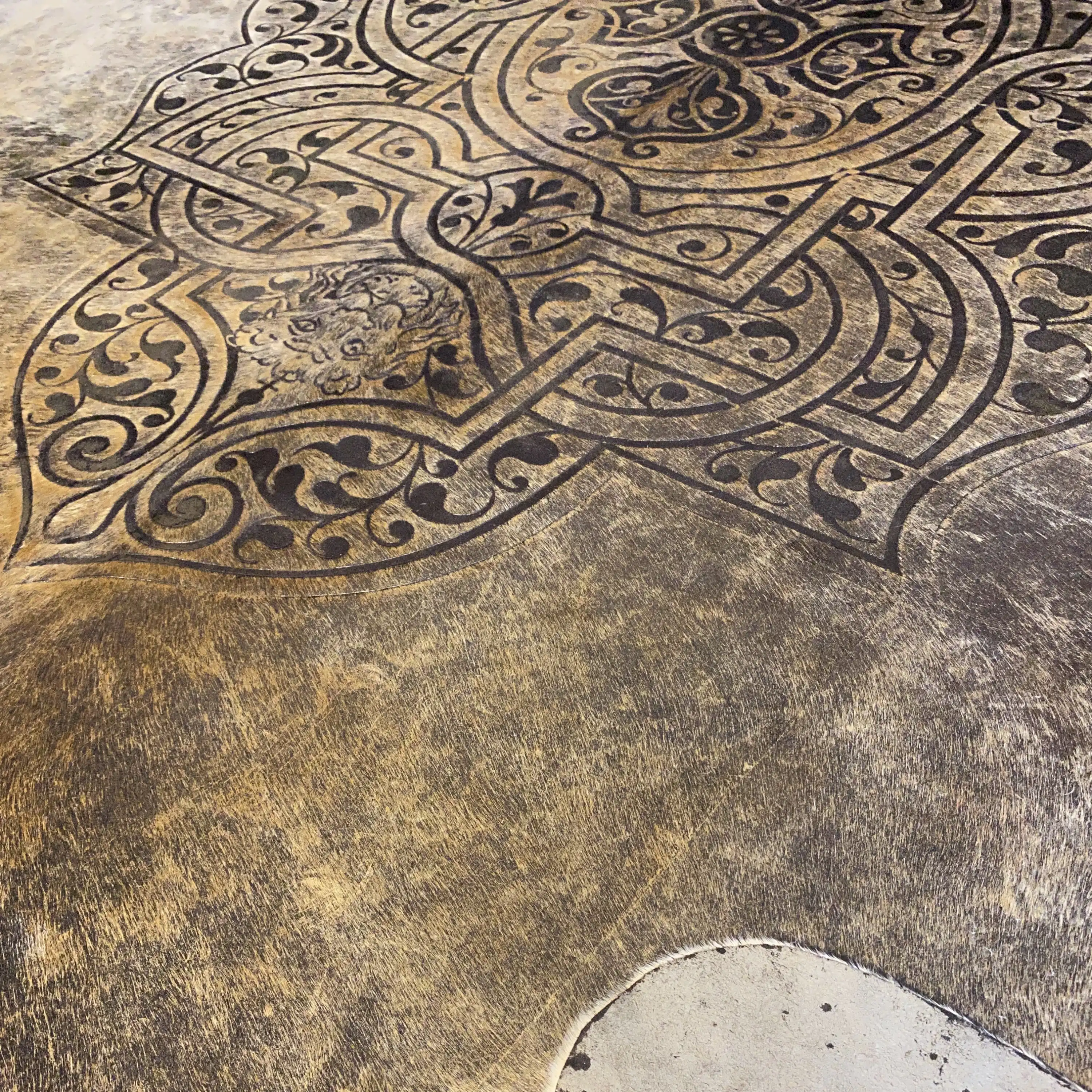 HAKİKİ DERİ DANA POSTU LAZERLİ-VARAKLI 215 x 230 - 1401000003