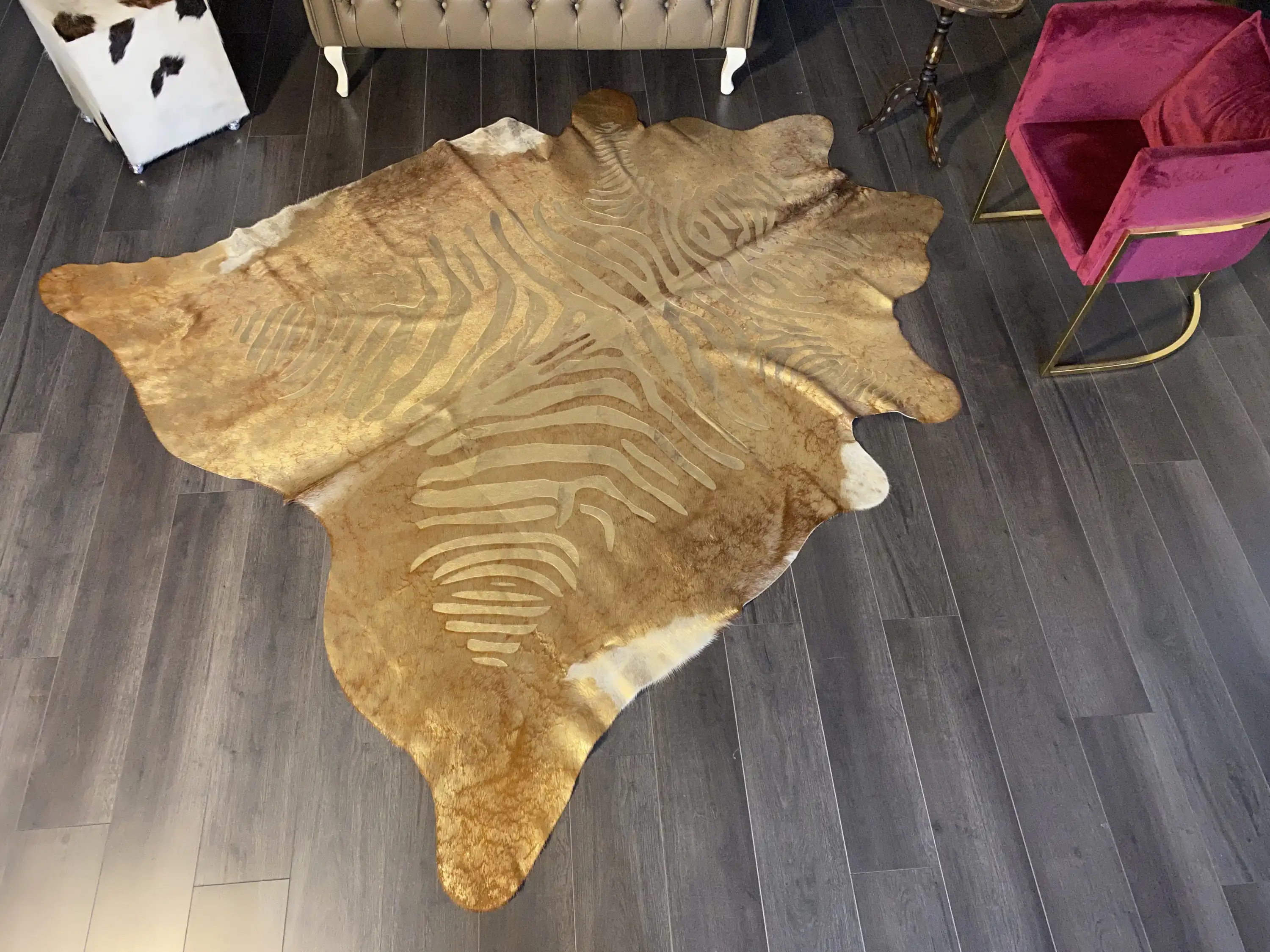 HAKİKİ DERİ DANA POSTU LAZERLİ-VARAKLI 225 x 245 - 1401000039