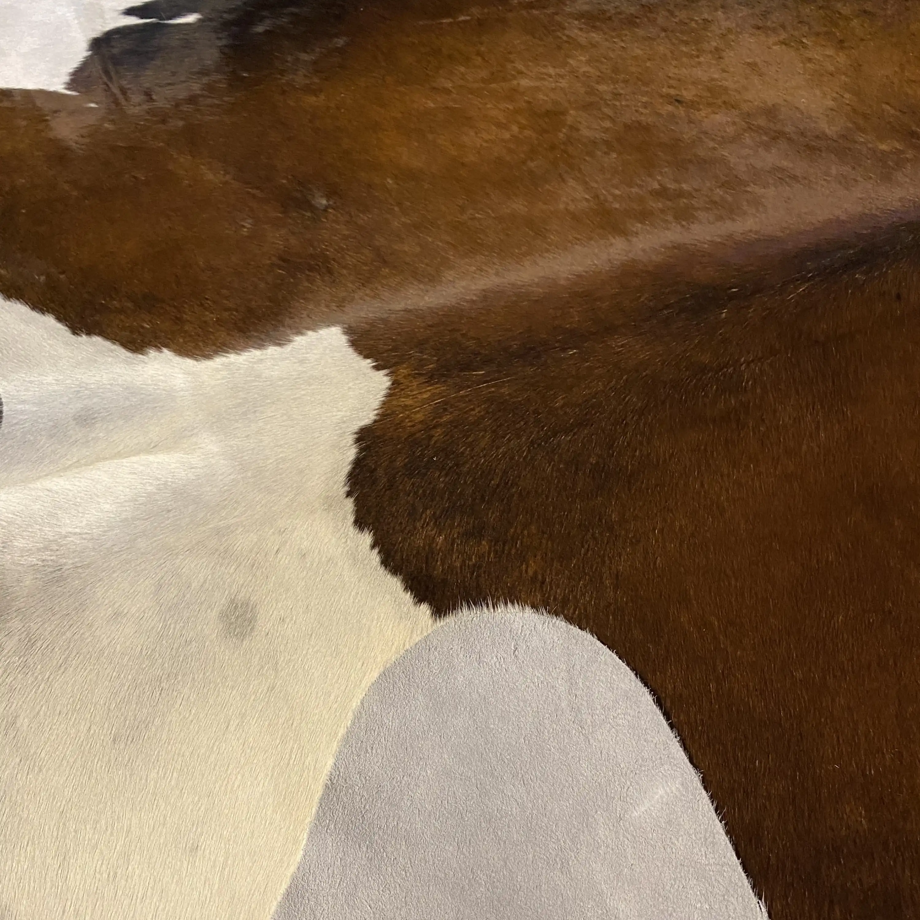 HAKİKİ DERİ DANA POSTU MIX KAHVE 175 x 225 - 1001000154